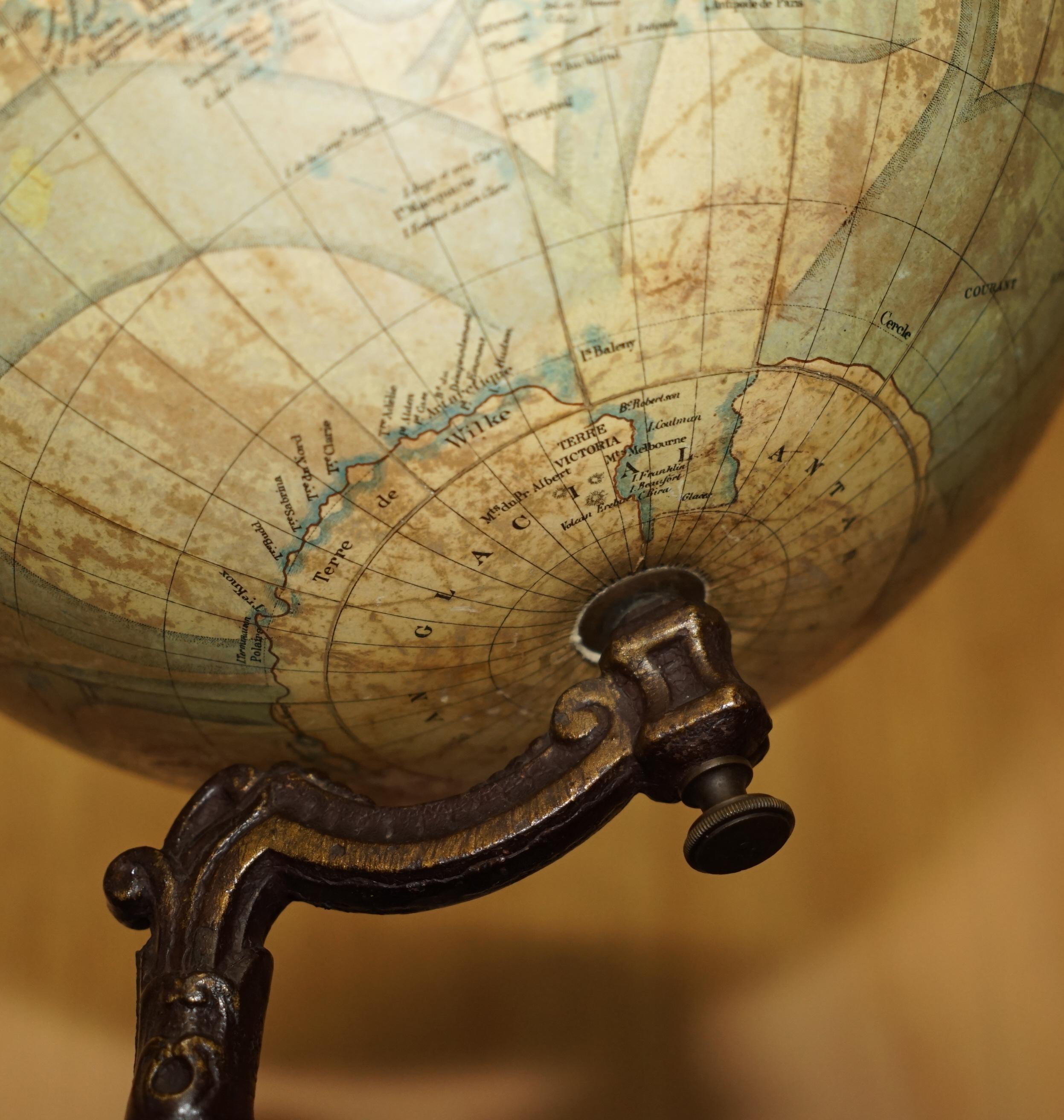 ANTiQUE CIR 1880 J LEBEGUE & Cie PARIS TERRESTRIAL LITHOGRAPHIQUE GLOBE CAST IRON en vente 8
