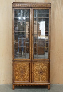 ANTIQUE CIR 1900 ROBERTS STAMPED ENGLiSH ASTRTAL GLAZED DISPLAY CABINET BOOKCASE