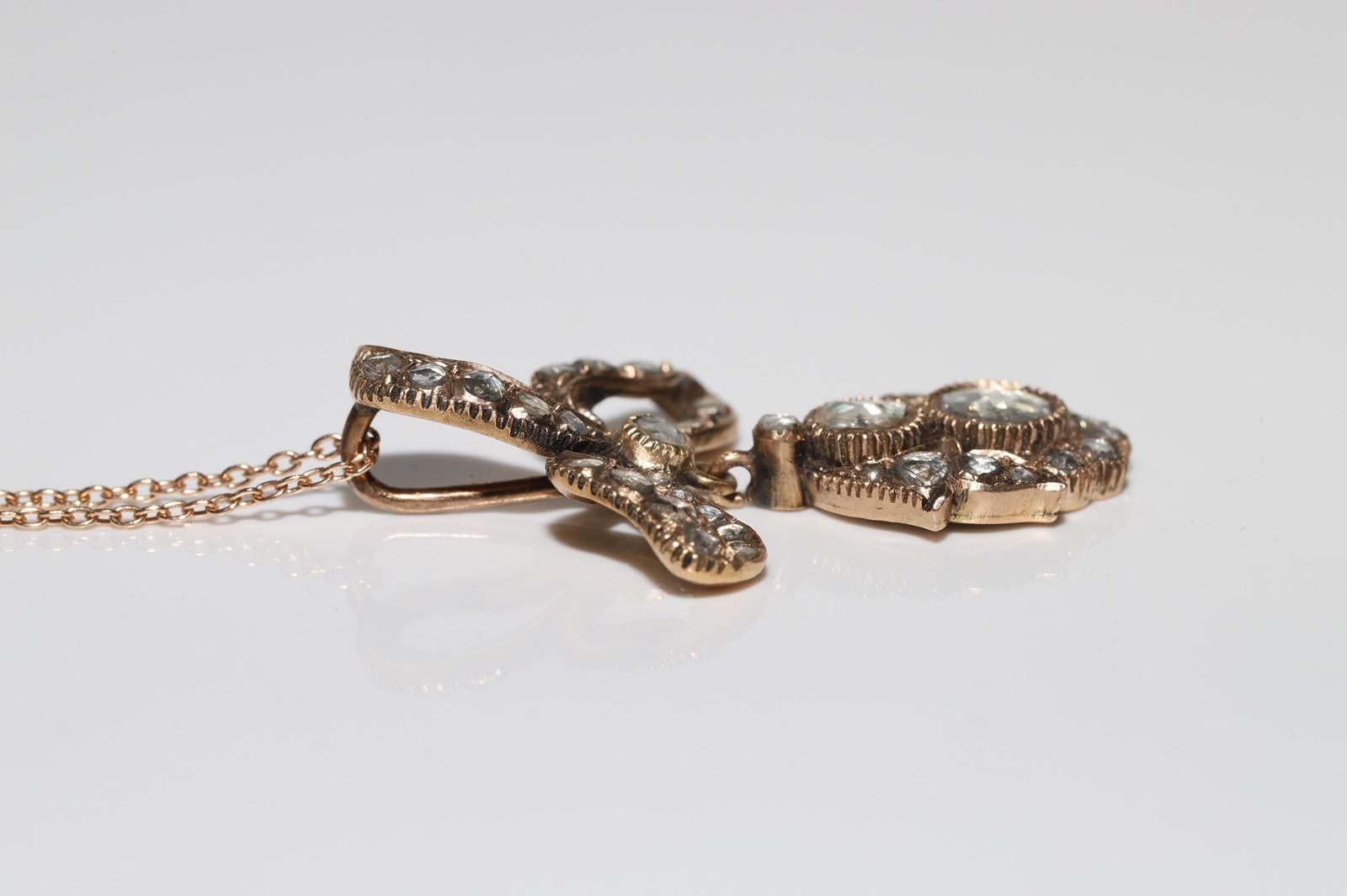Collana con ciondolo di diamanti naturali taglio rosa in oro antico CIRCA 14 carati, realizzata a mano in vendita 1
