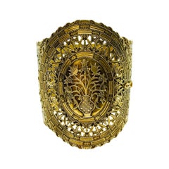 Antique circa 1850s Or jaune 14 carats Filigree Cuff Bracelet