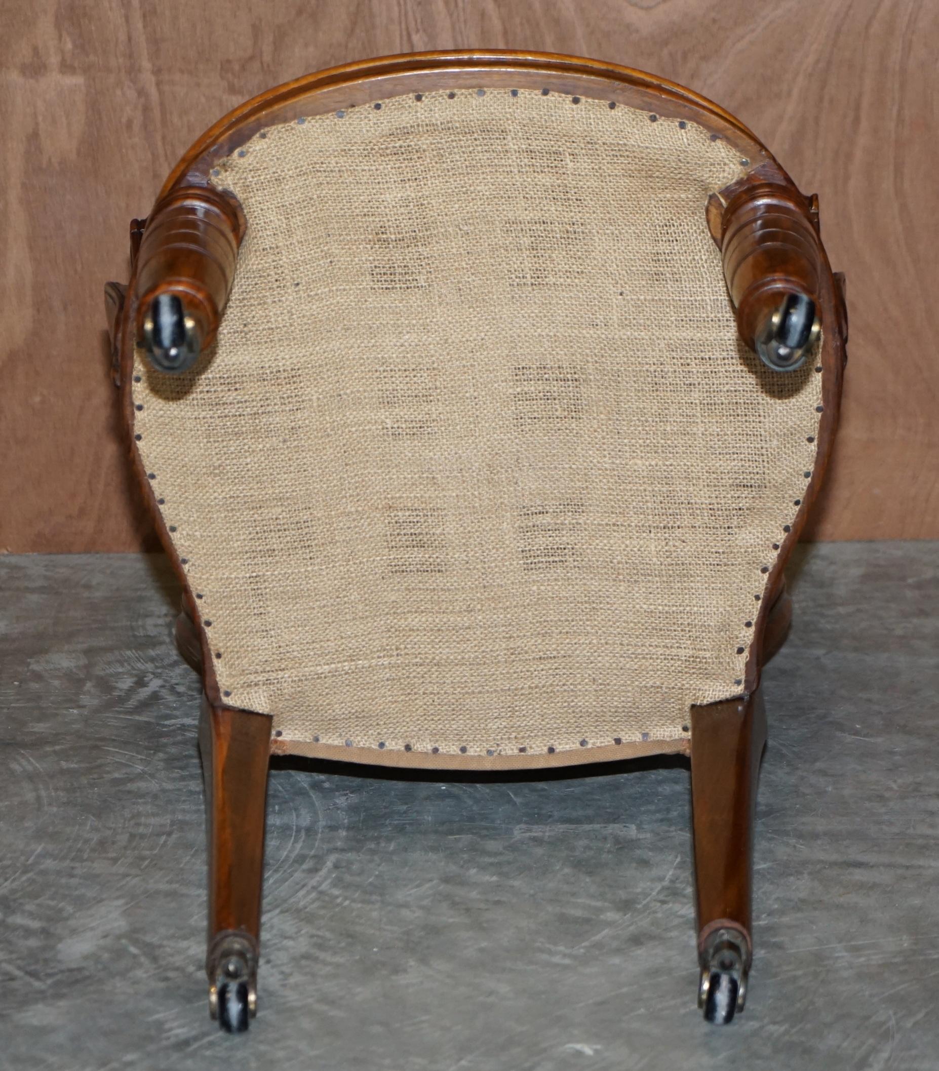 Antique circa 1860 Victorian Burr Walnut Armchair Royal Coat of Arms Armorial For Sale 13