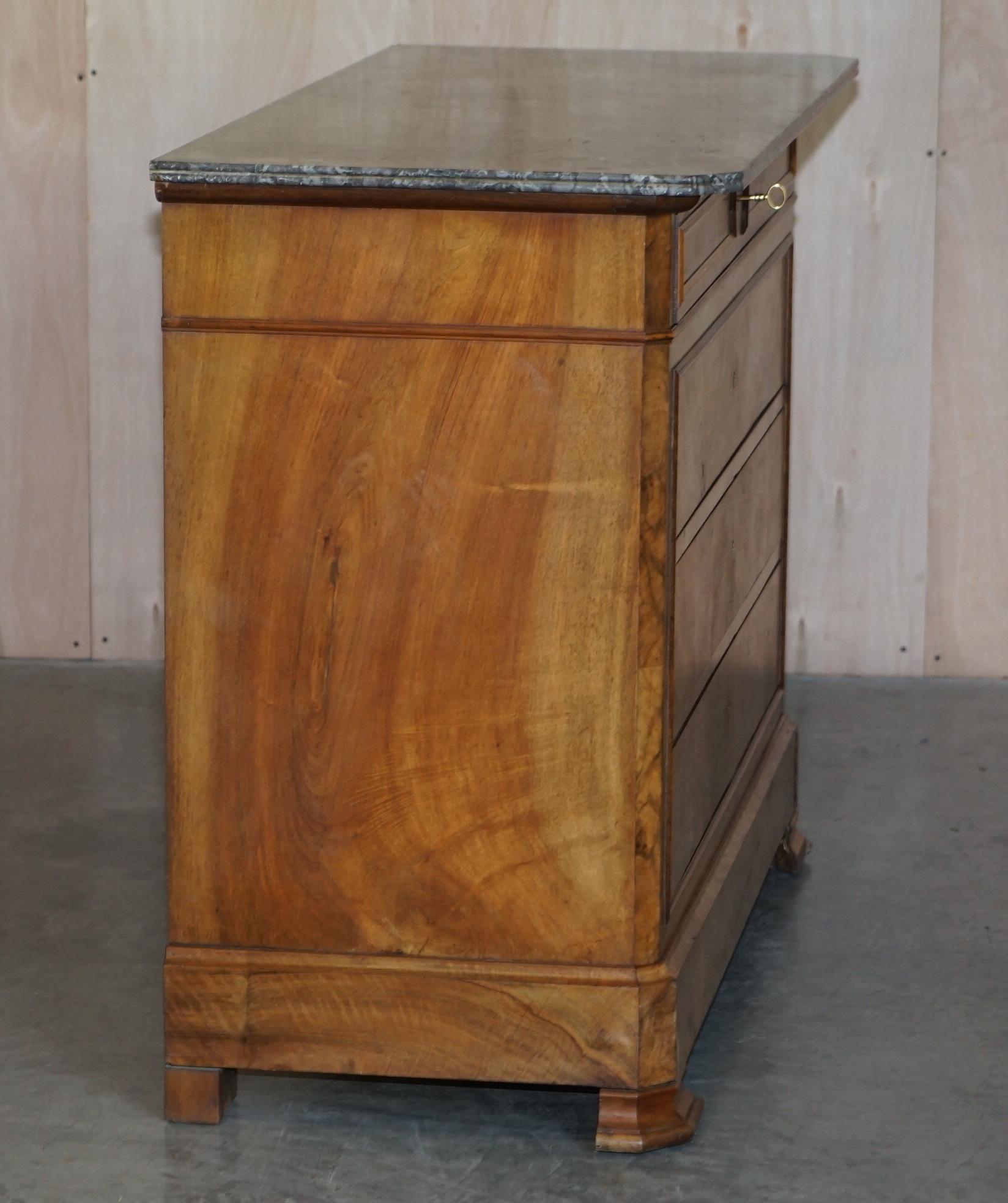 Antique circa 1860 Walnut & Marble Topped Chest of Drawers with Original Key For Sale 6