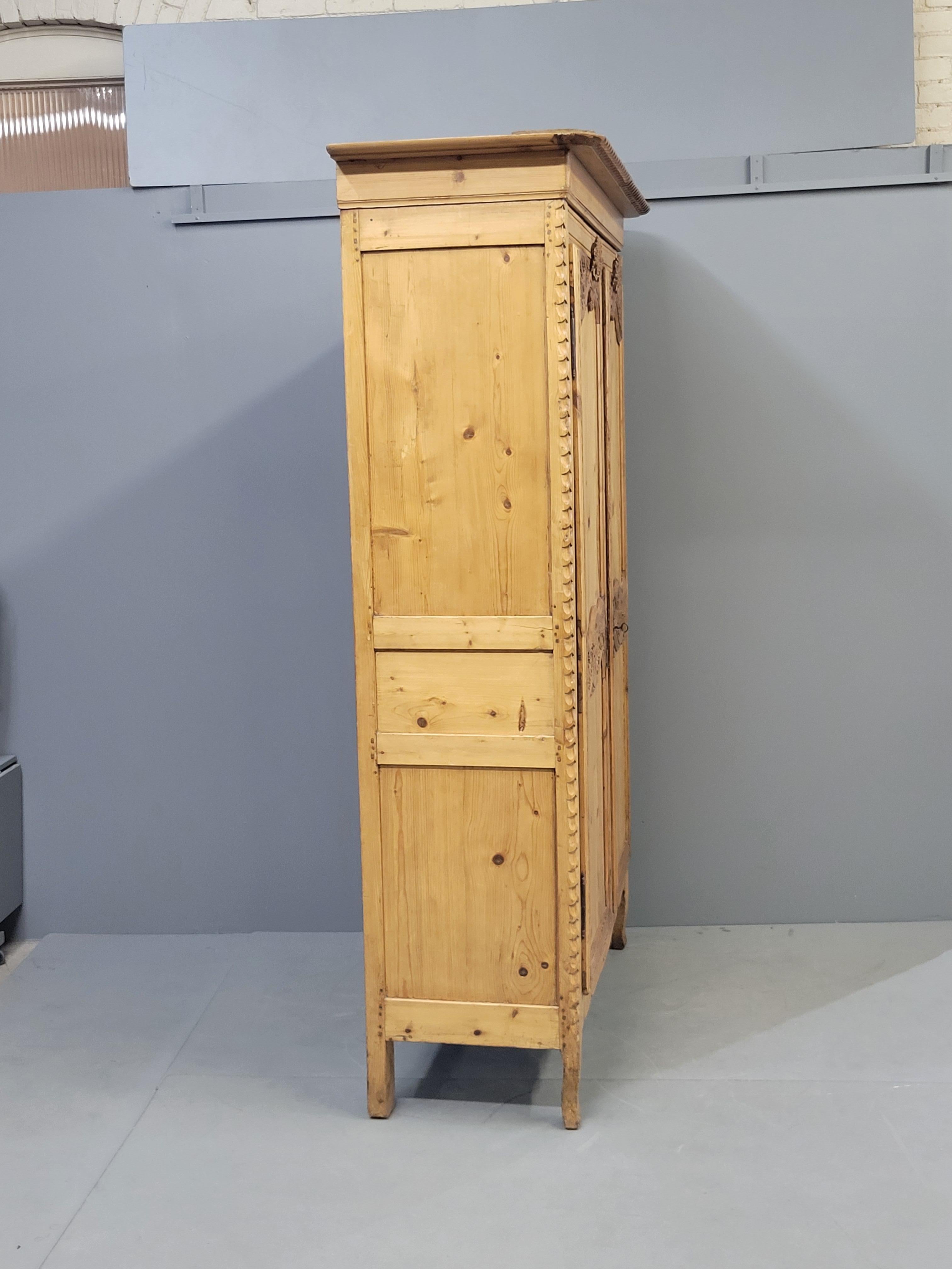 Antique Circa 1870 French Provincial Pine Wedding Armoire 11