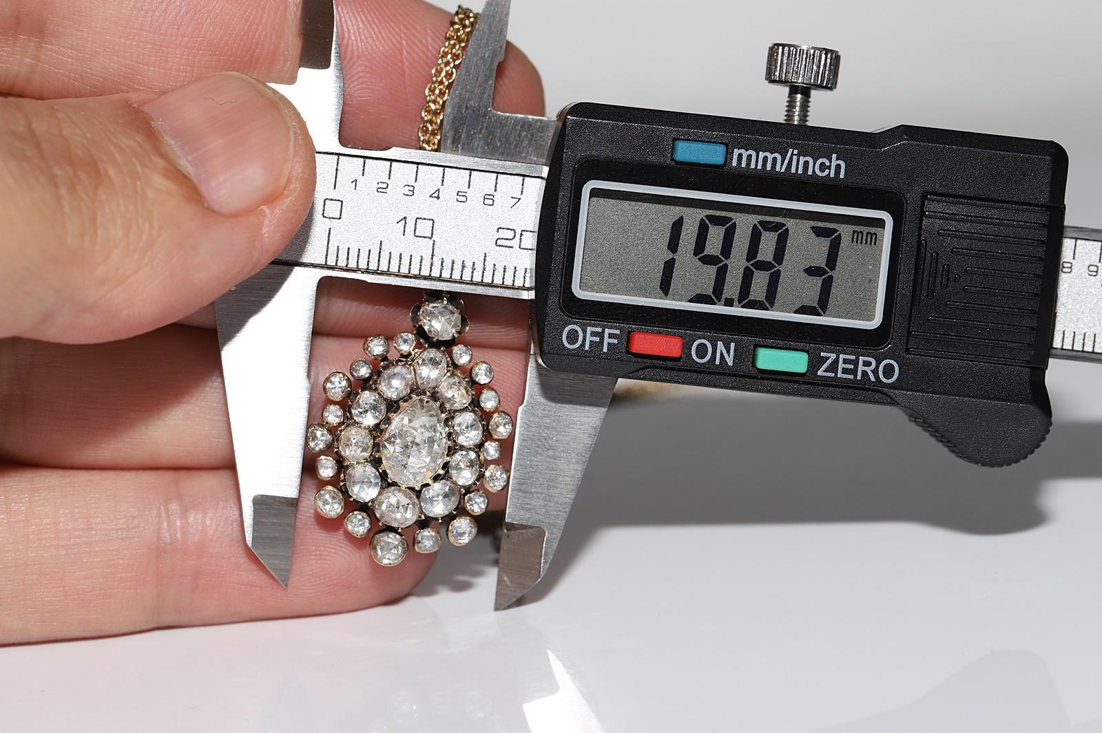 Antique datant des années 1870, or 14 carats, diamant naturel taille rose  Collier à pendentifs en forme de goutte en vente 7