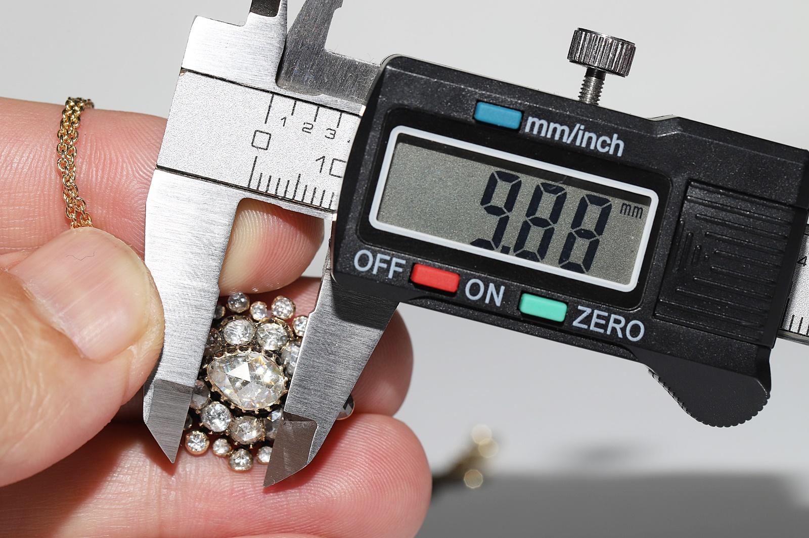 Antique datant des années 1870, or 14 carats, diamant naturel taille rose  Collier à pendentifs en forme de goutte en vente 8