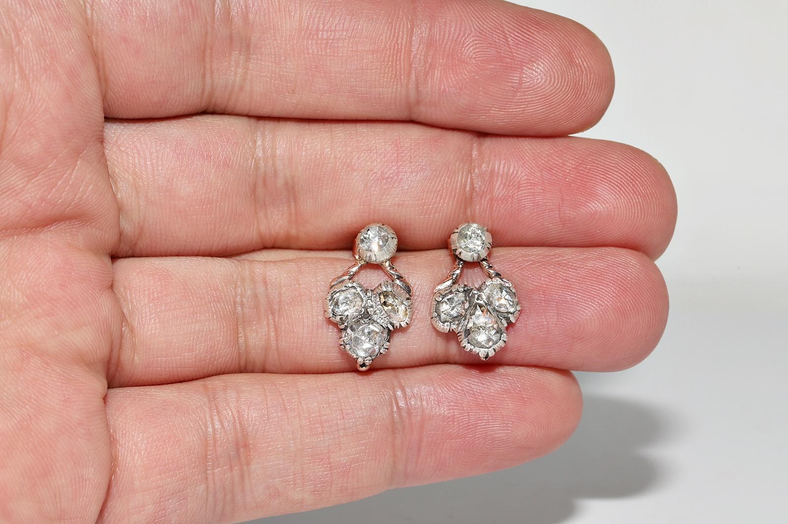 Antique Circa 1870s 14k Gold Top Silver Natural Diamond Decorated Earring In Good Condition For Sale In Fatih/İstanbul, 34