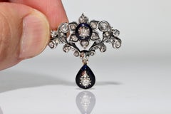 Antique  Circa 1870s 18k Gold Top Silver Natural Rose Cut Diamond Brooch