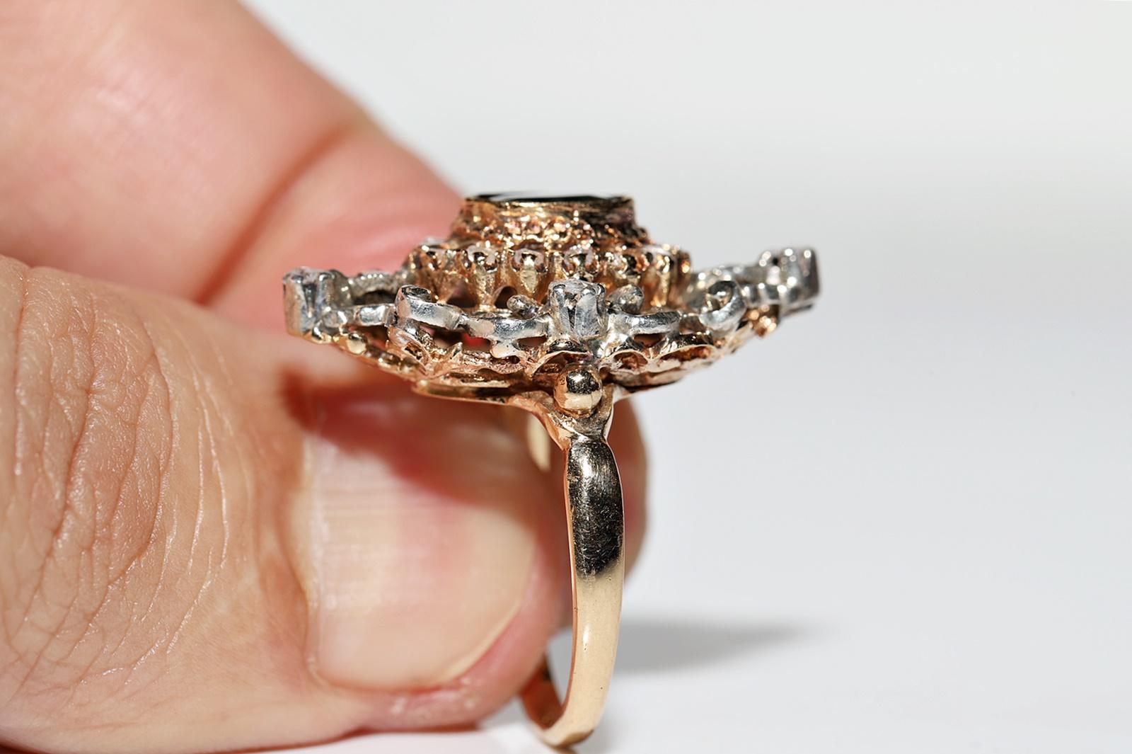Antike CIRCA 1870er Jahre 18k Gold Top Silber natürlichen Rosenschliff Diamant Saphir Ring  im Angebot 1