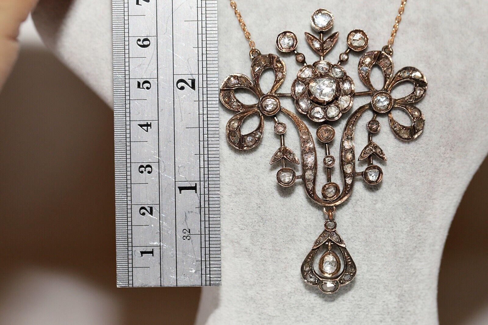Antike  Circa 1870er Jahre 8k Gold Natürlicher Rosenschliff Diamant Dekorierte Tropfen-Halskette  im Angebot 3