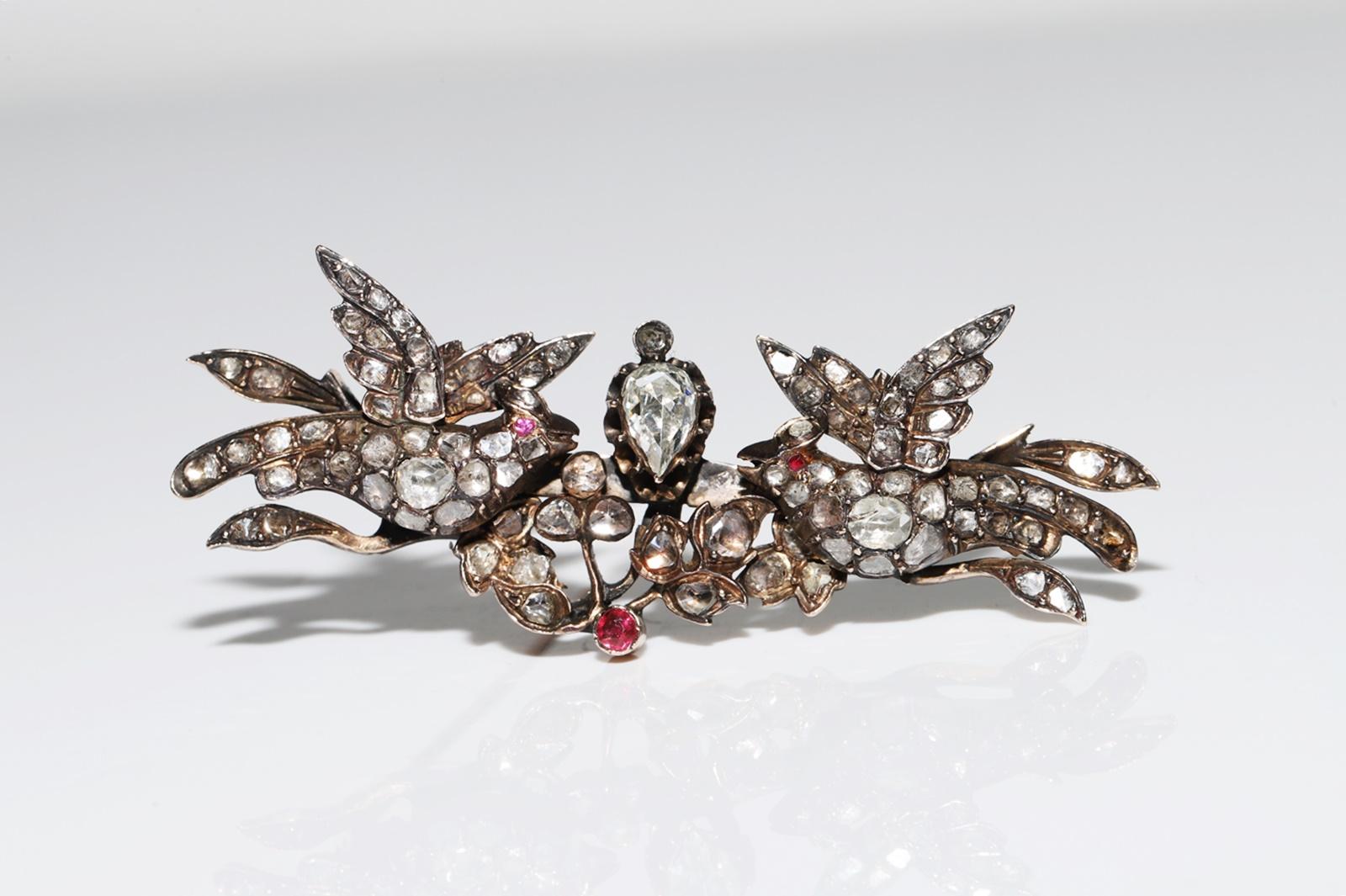 Victorian Antique  Circa 1870s 9k Gold Natural Rose Cut Diamond  Amazing Birds Brooch For Sale