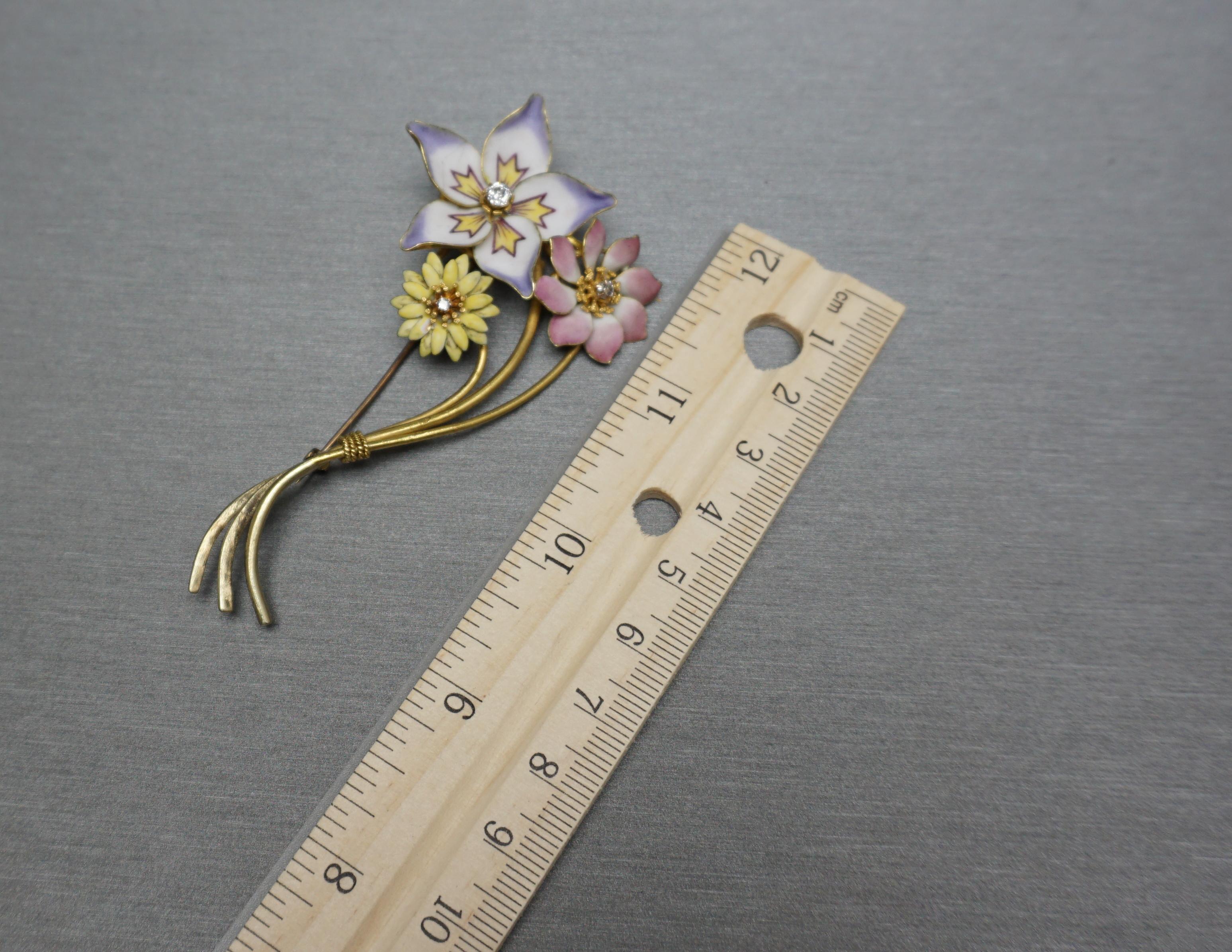 Antique 18k Gold Pastel Enamel Triple Flower Pin For Sale 3
