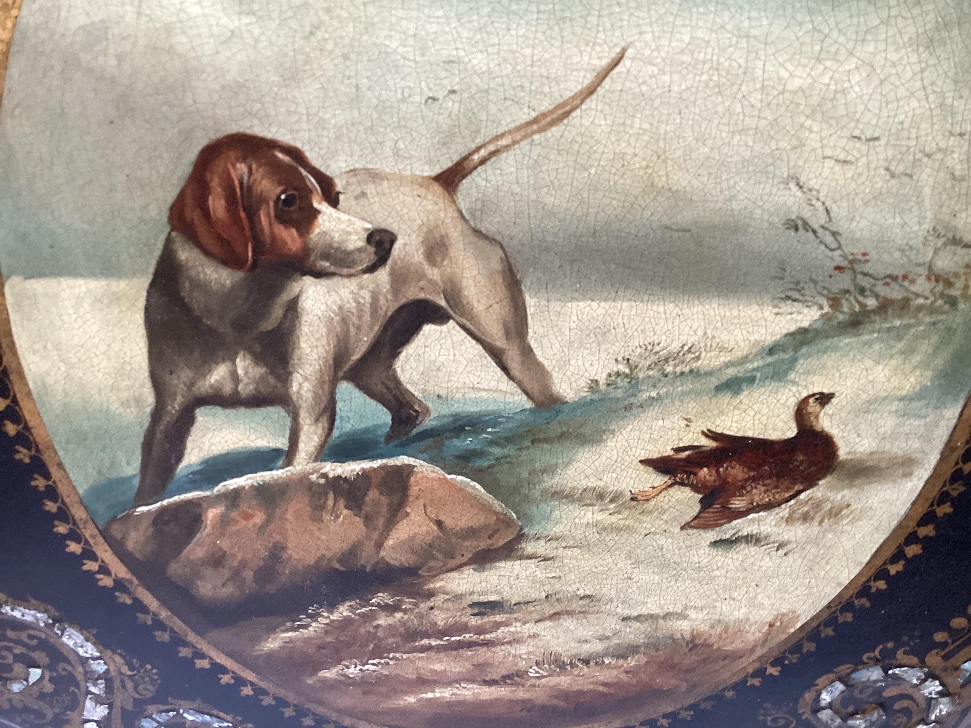 Antiker englischer handbemalter Klapptisch mit Hund aus der Zeit um 1875 (Viktorianisch) im Angebot
