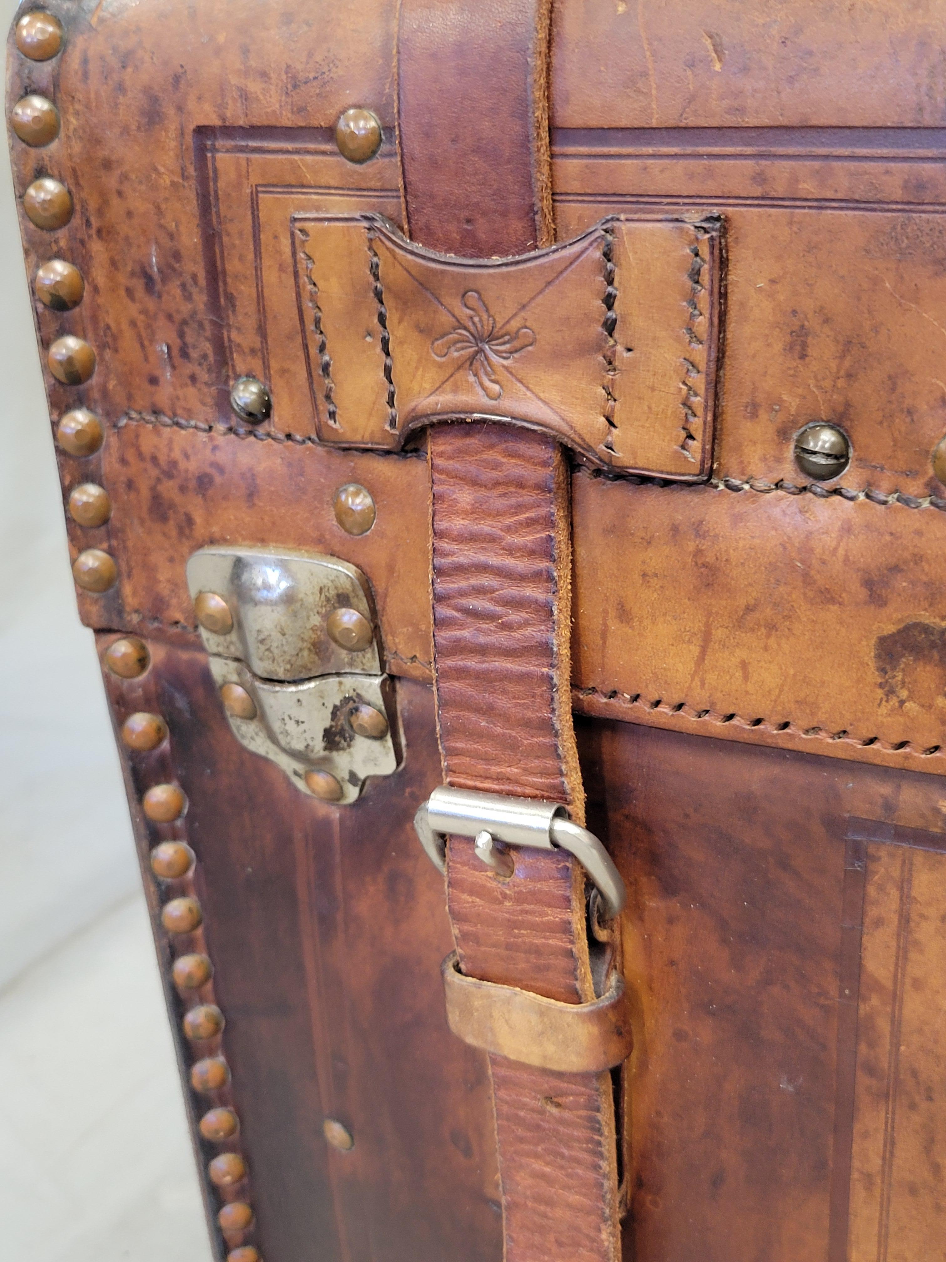 Antique Circa 1875 Sole Leather Clad Western Trunk 2