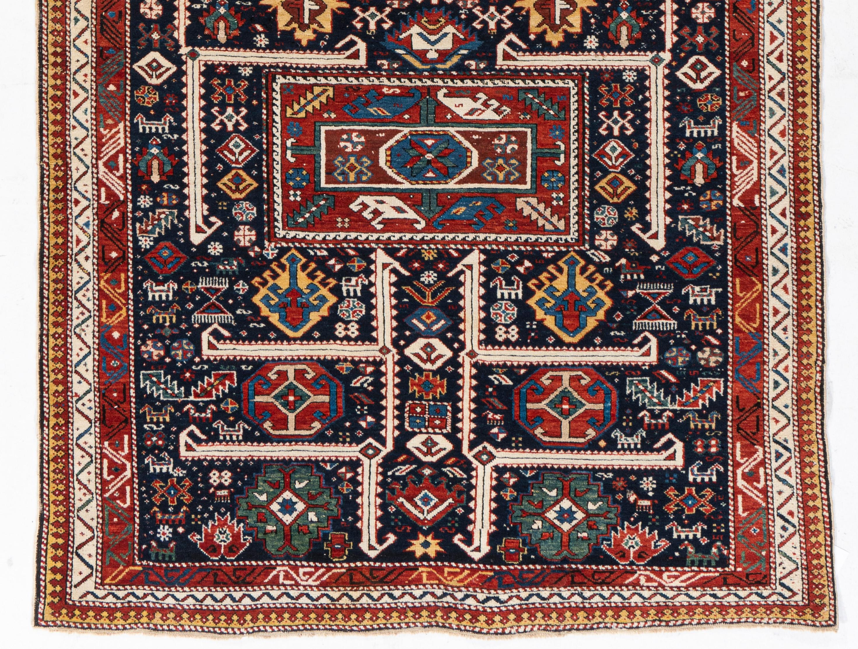 Antiguo Circa 1880 Azul Akstafa Caucásico Alfombra Anudada a Mano 3'10 X 8'2 en venta 1