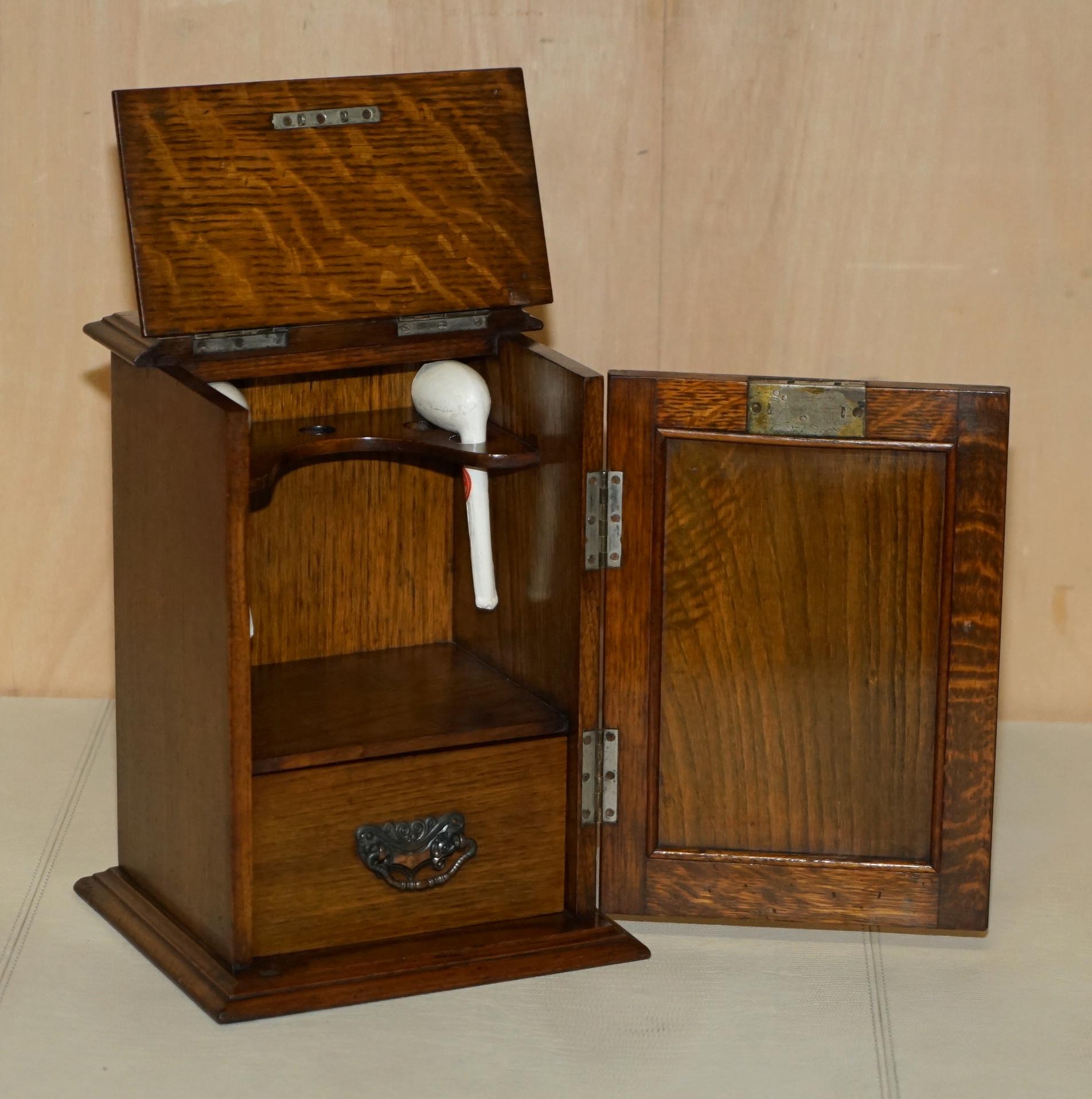 ANTIQUE CIRCA 1880 LIBERTY LONDON ART NOUVEAU SMOKERS PIPE BOX + PERIOD PIPEs For Sale 2