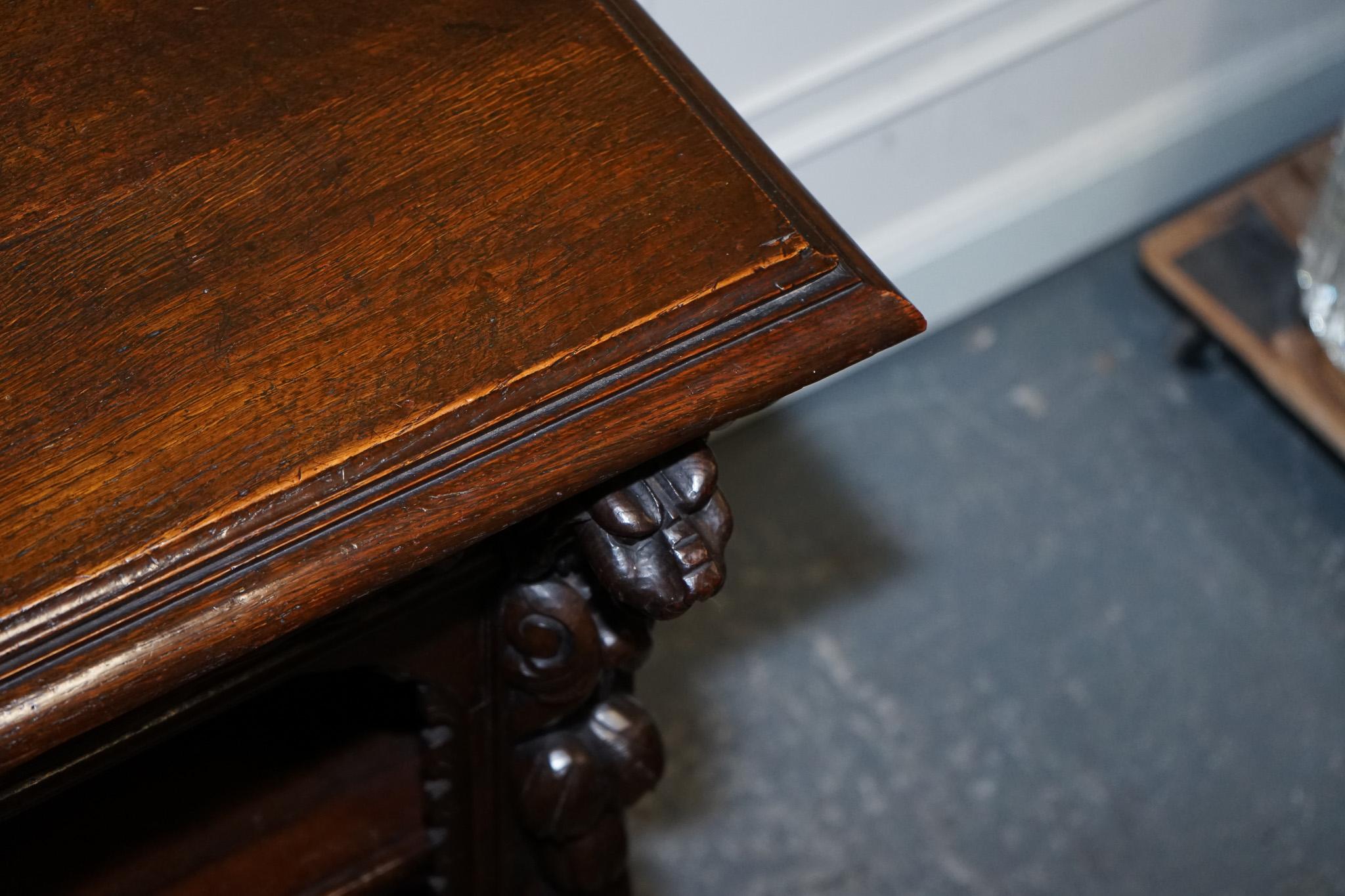 ANTIQUE CIRCA 1880 OAK GREENMAN & LiONHEADS DWARF OPEN BOOKCASE For Sale 6