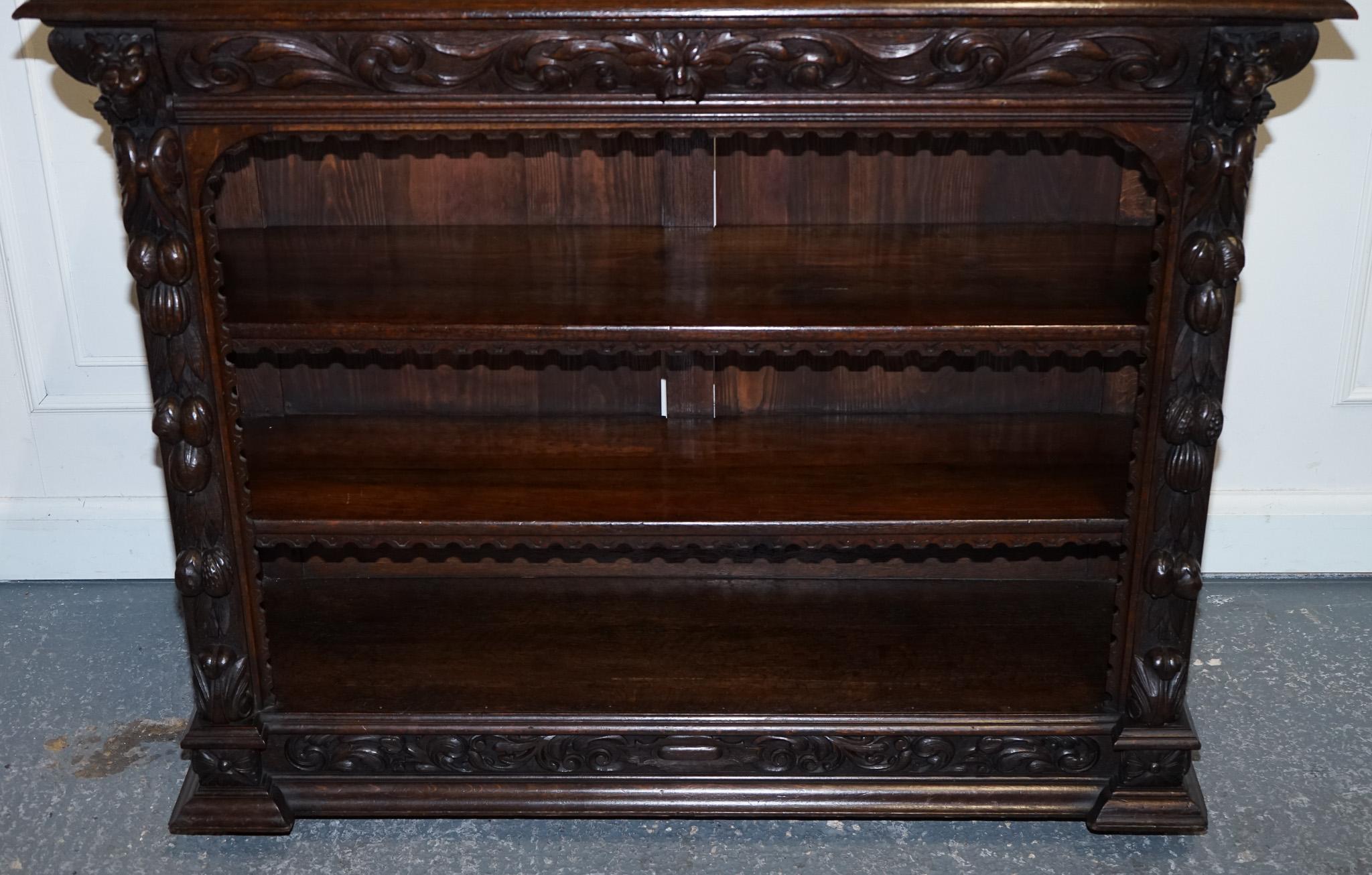 19th Century ANTIQUE CIRCA 1880 OAK GREENMAN & LiONHEADS DWARF OPEN BOOKCASE For Sale
