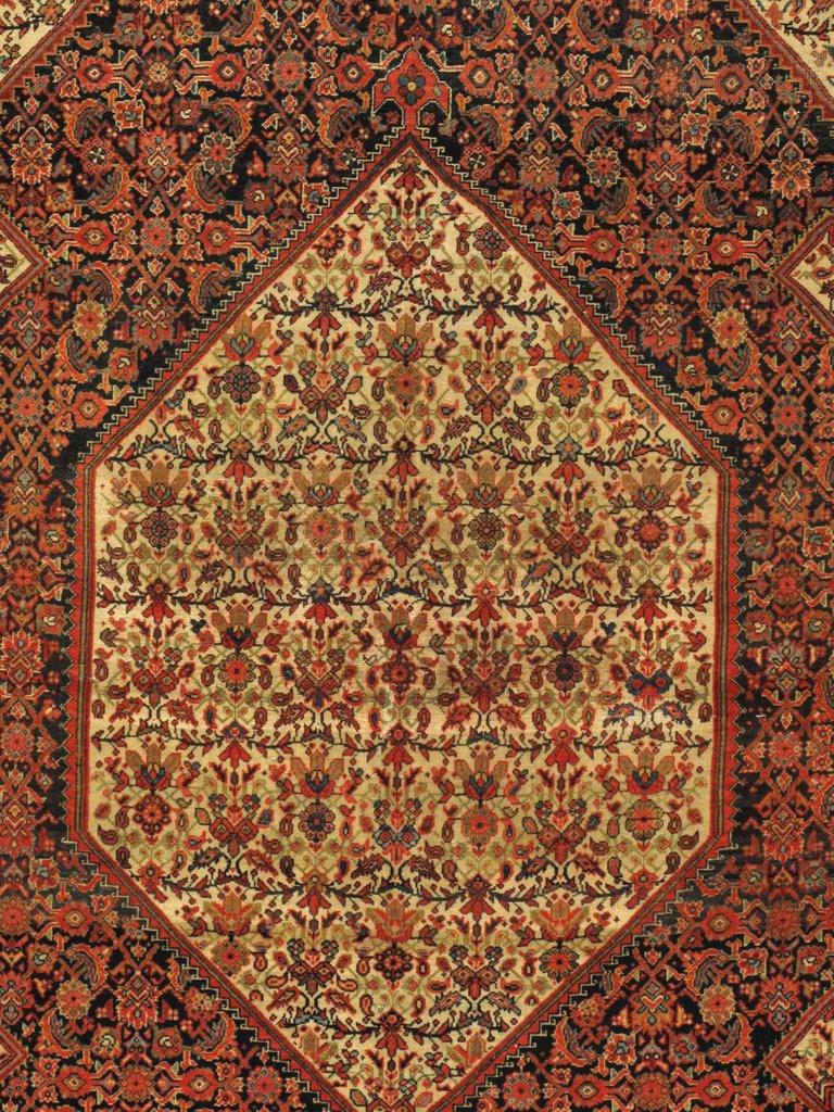 Hand-Woven Antique Circa 1880 Red Persian Sarouk Rug Carpet, 4'2 x 6'7 For Sale