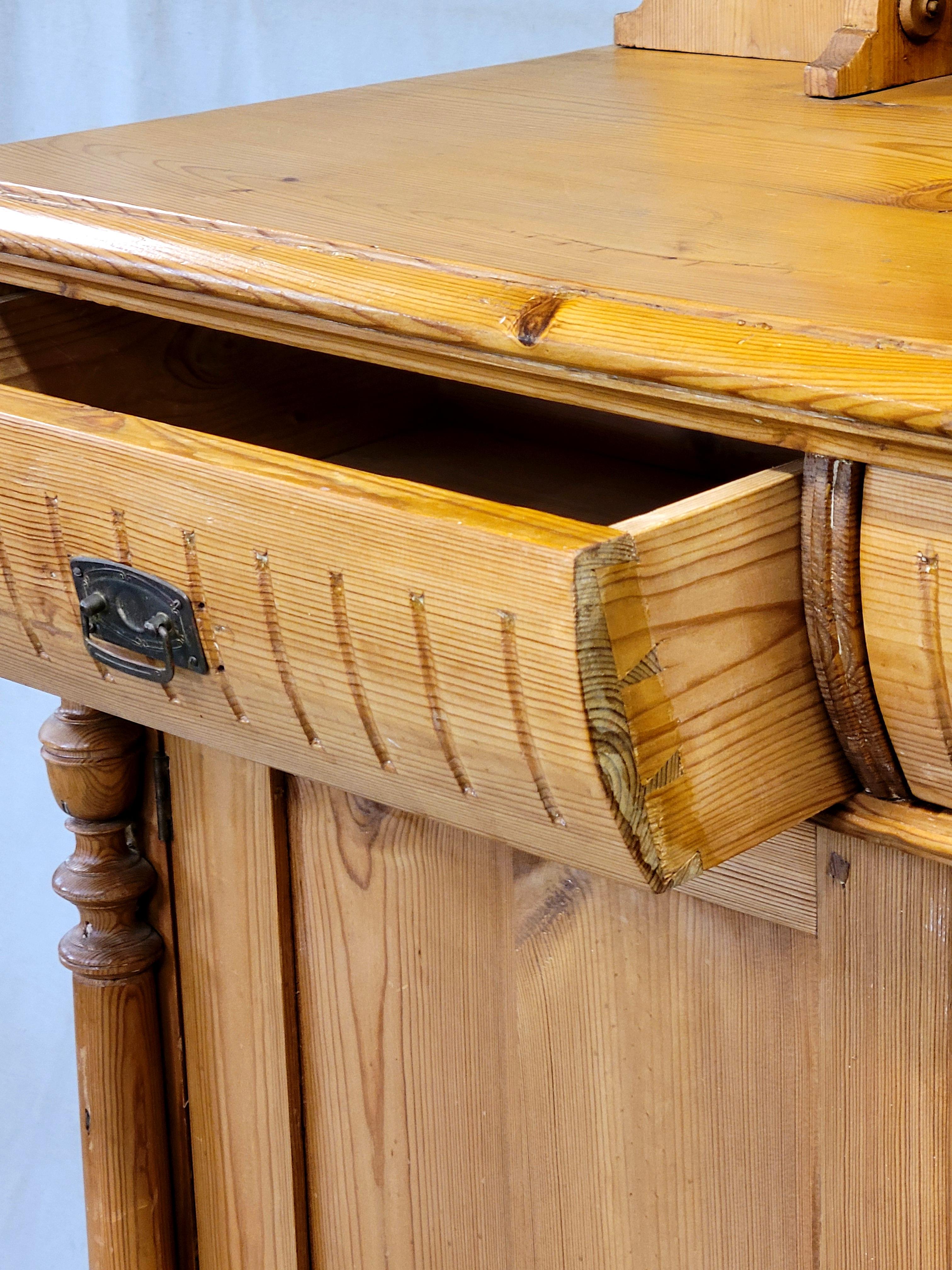 Antique Mirror, credenza in pino svedese del 1880 con specchio In condizioni buone in vendita a Centennial, CO