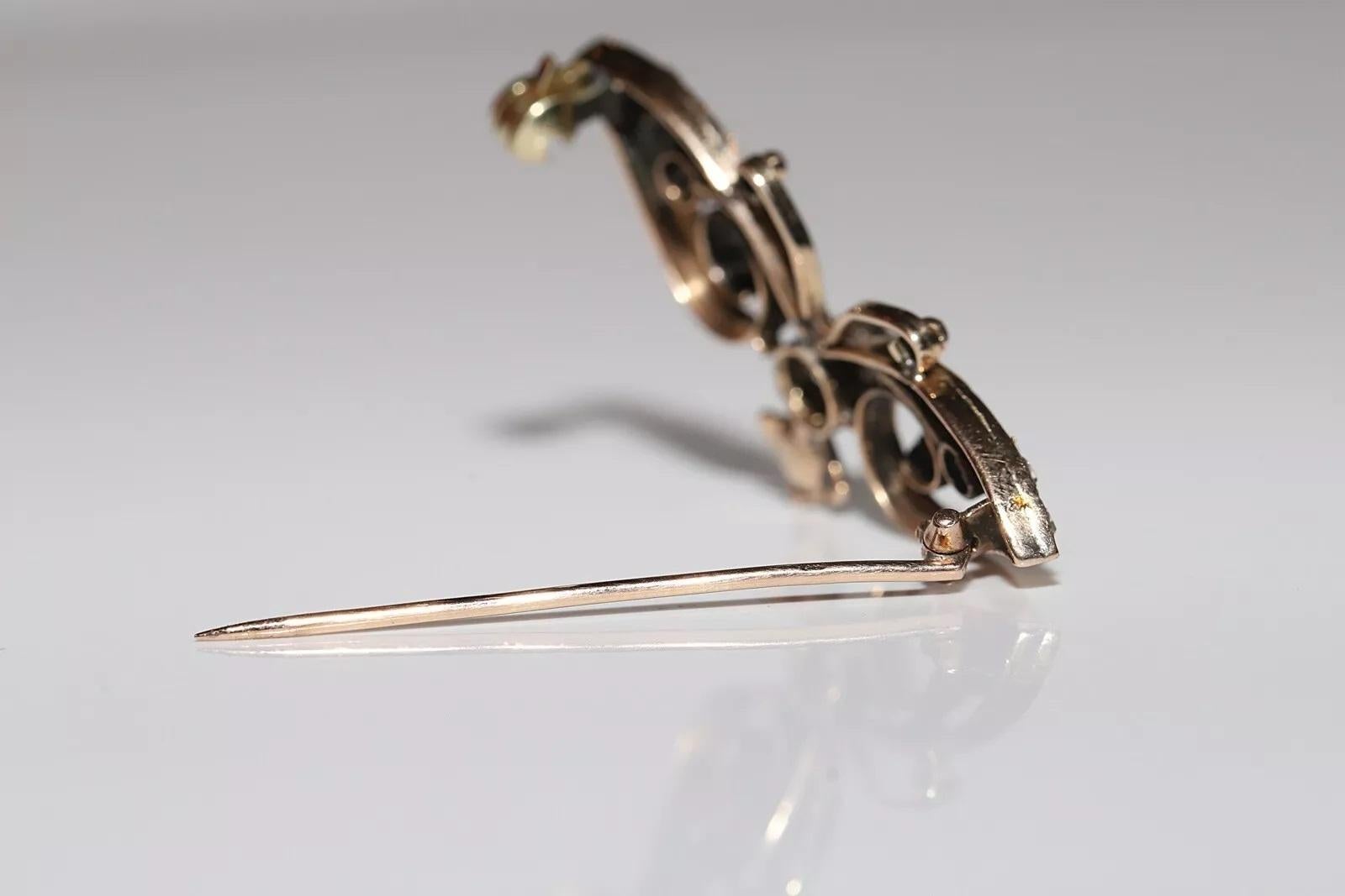 Women's Antique Circa 1880s 14k Gold Natural Rose Cut Diamond ButterFly Brooch For Sale