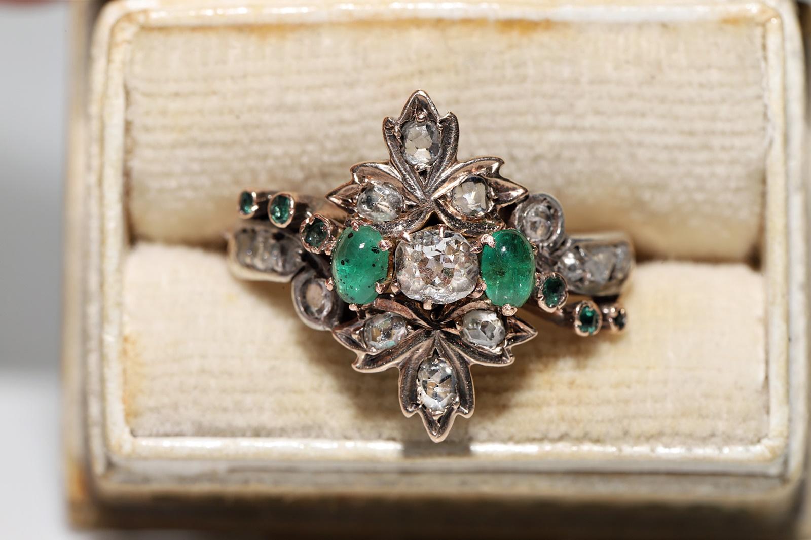 Bague ancienne des années 1880 en or 8 carats décorée de diamants naturels et d'émeraudes  Bon état à Fatih/İstanbul, 34