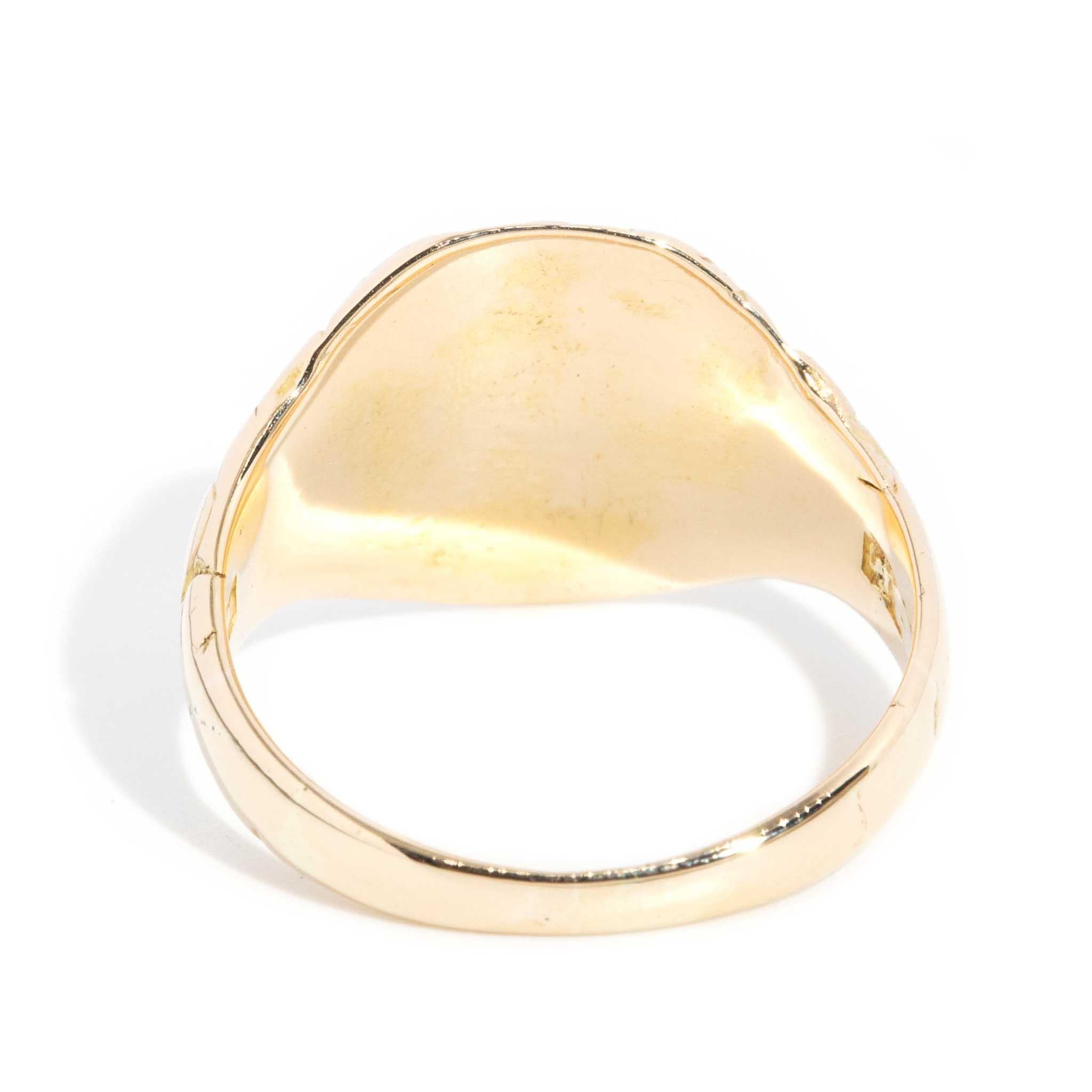 Antique Circa 1880s Australian Gold Rush Signet Ring 18 Carat Yellow Gold 3