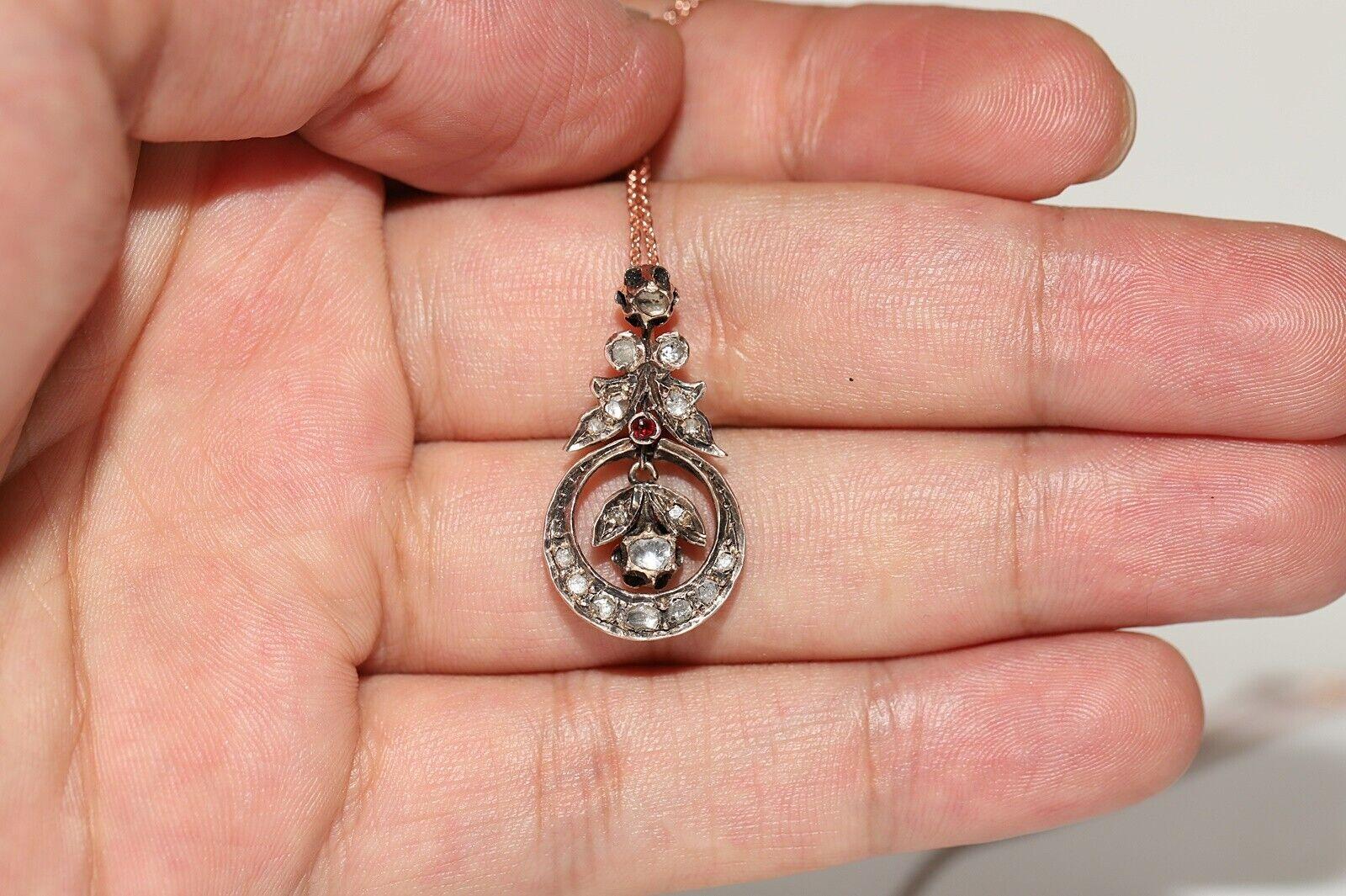 Collier ancien décoré de diamants naturels taille rose des années 1880 en vente 2