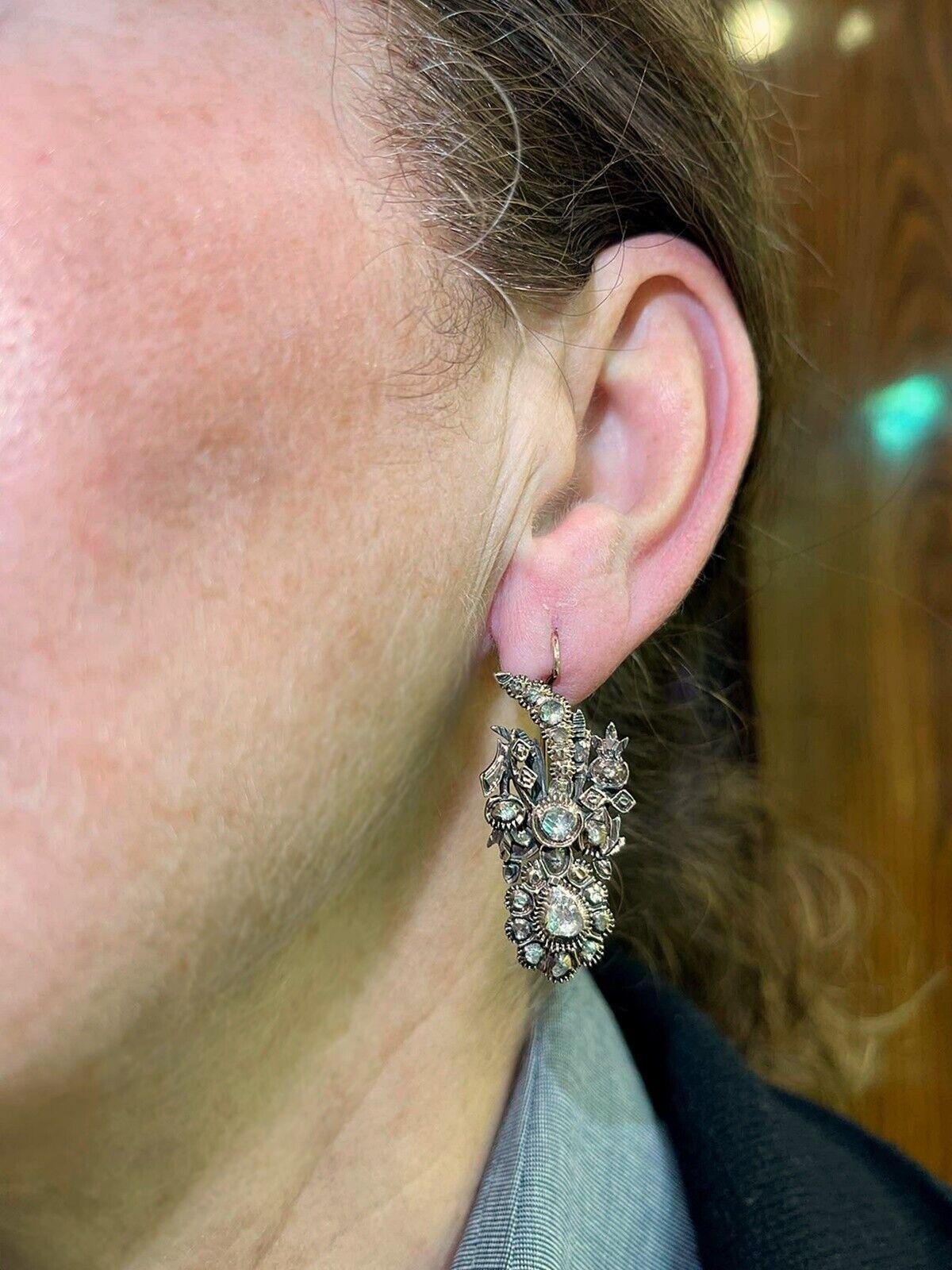 Antique Circa 1880s Ottoman 8k Gold Natural Rose Cut Diamond Decorated Earring in vendita 5