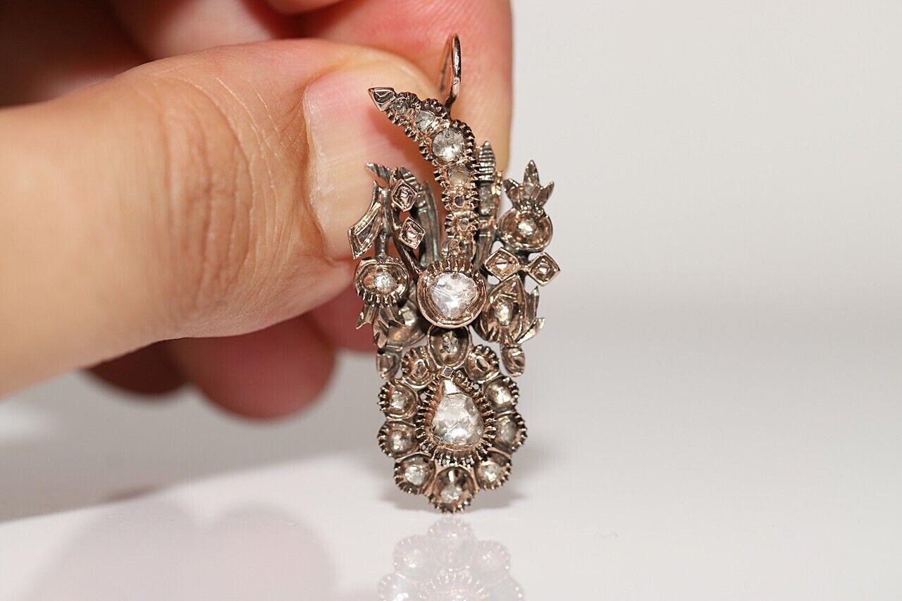 Vittoriano Antique Circa 1880s Ottoman 8k Gold Natural Rose Cut Diamond Decorated Earring in vendita