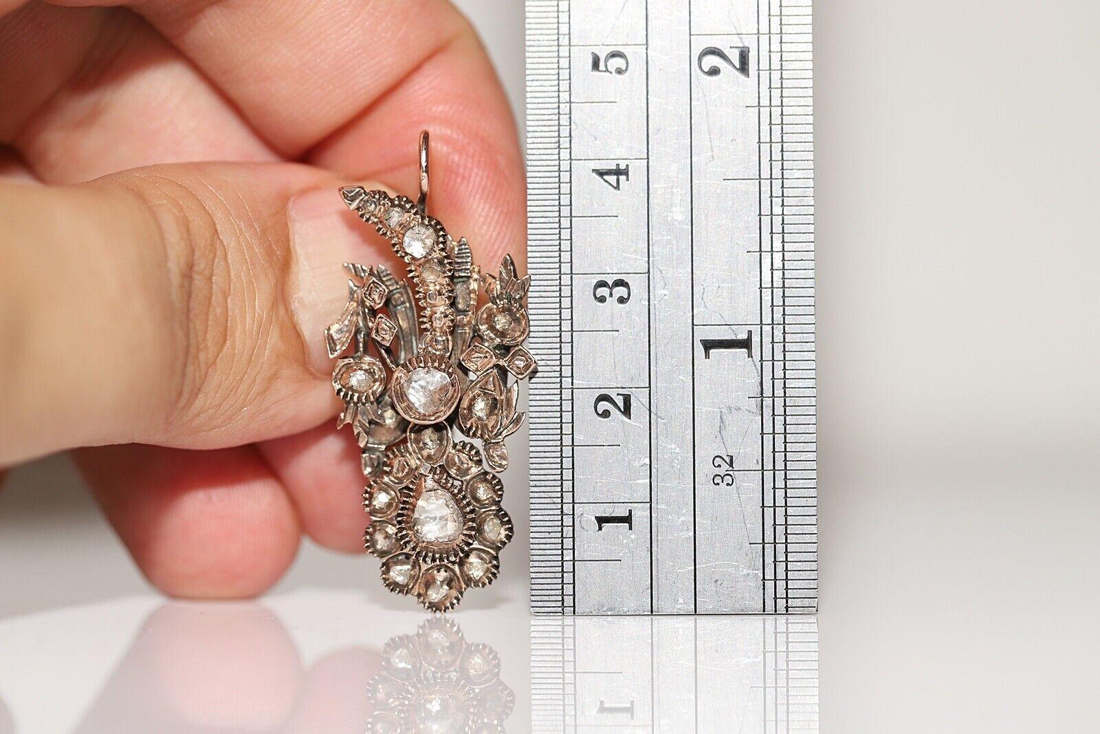 Antiker Ottomane 8k Gold Natürlicher Rosenschliff Diamant Dekorierter Ohrring, um 1880er Jahre Damen im Angebot