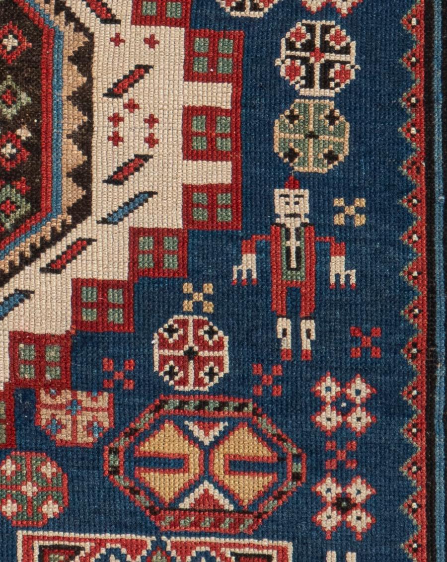 Antiker handgeknüpfter blauer kaukasischer Shirvan-Teppich aus der Zeit um 1890 (Handgeknüpft) im Angebot