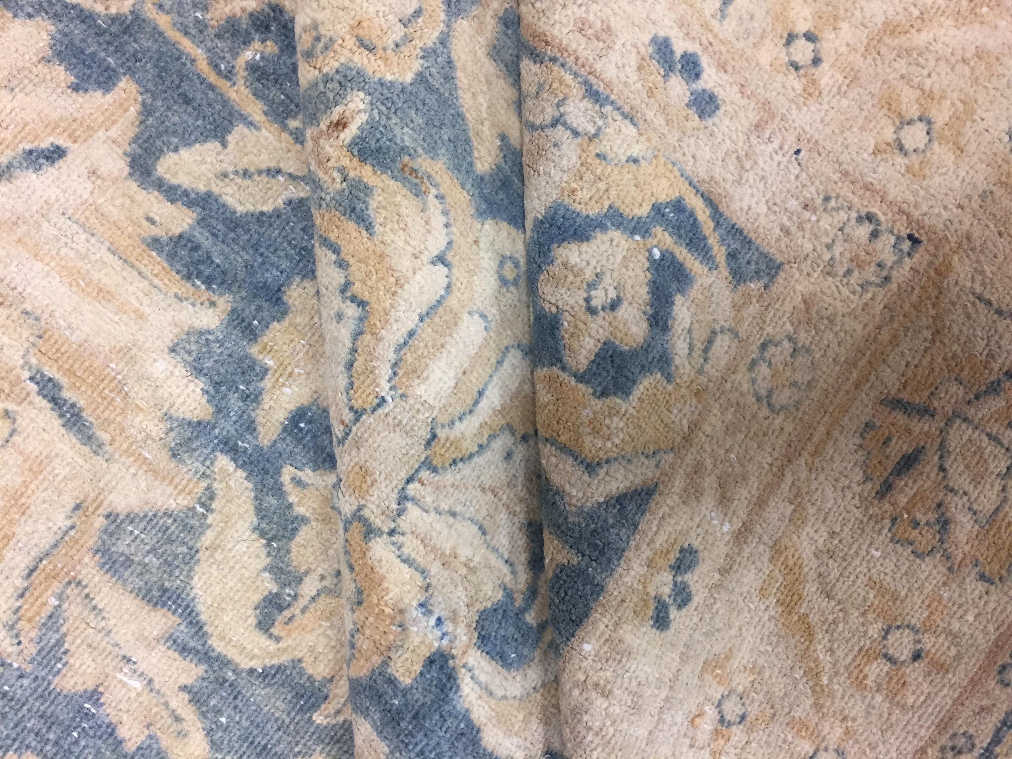 Tissé à la main Antique Circa 1890 Blue Lightly Distressed Persian Kirman Rug, 9'10 x 13' en vente