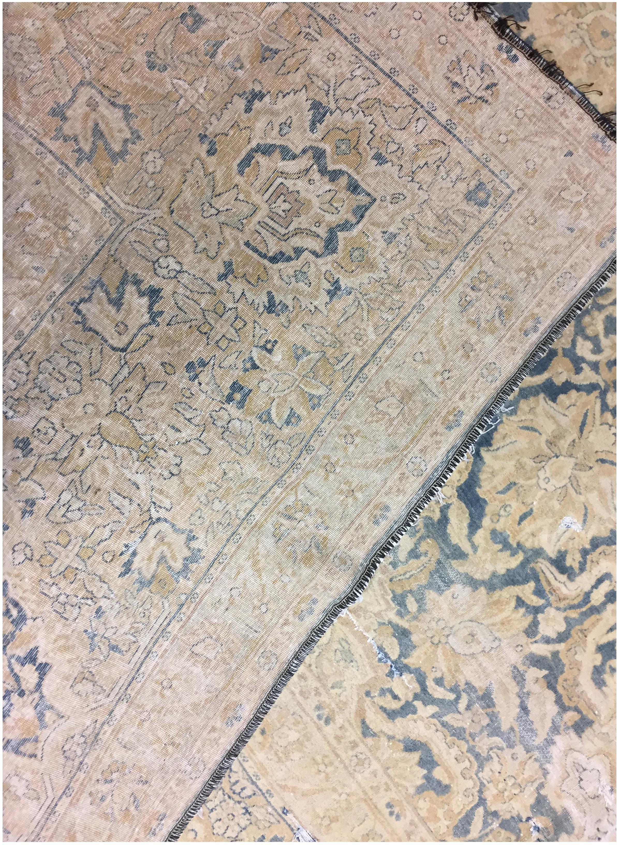 Antique Circa 1890 Blue Lightly Distressed Persian Kirman Rug, 9'10 x 13' Bon état - En vente à New York, NY