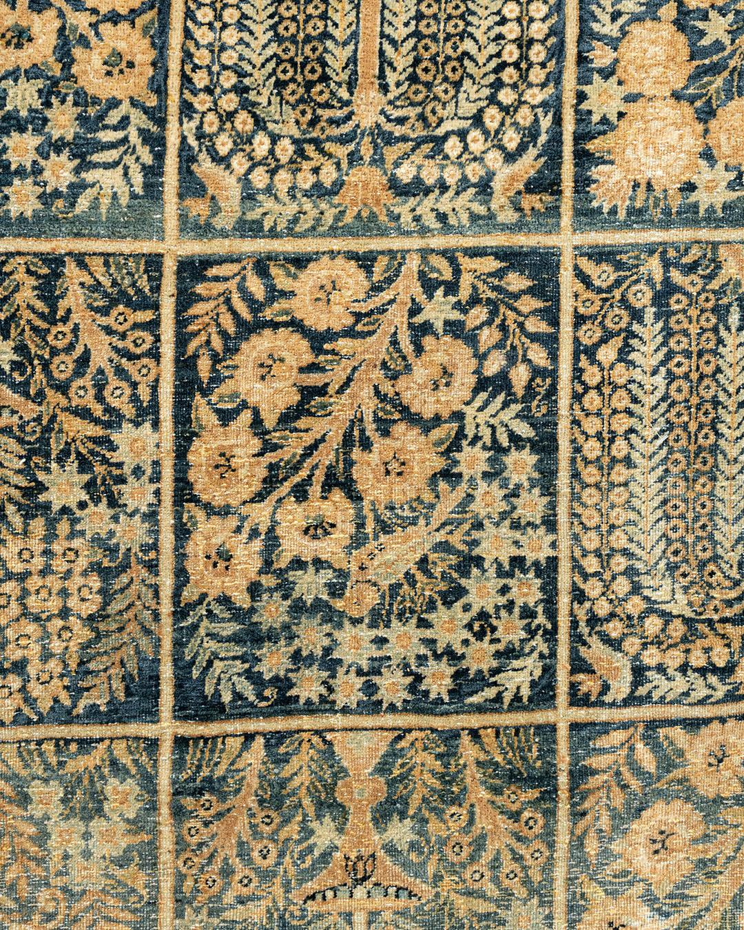 Antike CIRCA 1890 Blau Übergröße Persisch Kerman Teppich, 11'11 x 18'1 im Zustand „Gut“ im Angebot in New York, NY