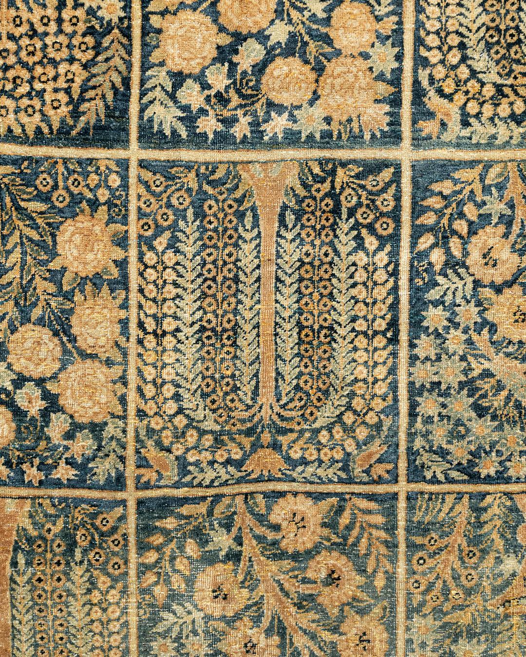 Antike CIRCA 1890 Blau Übergröße Persisch Kerman Teppich, 11'11 x 18'1 (Wolle) im Angebot