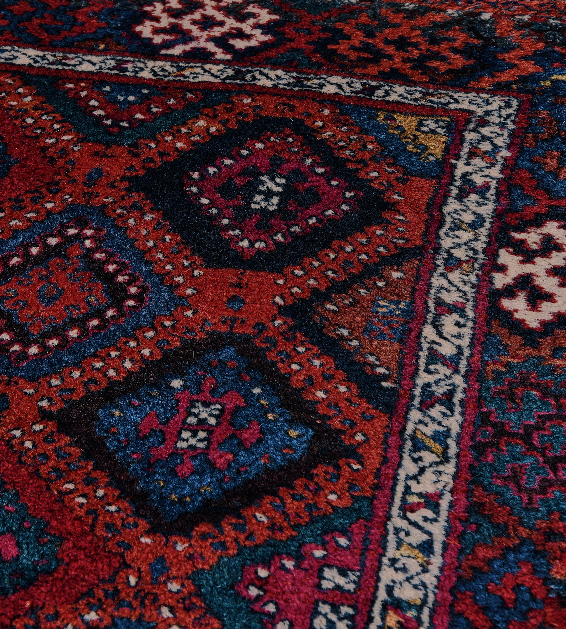 Caucasico Antico tappeto caucasico floreale marrone-rosso CIRCA 1890 in vendita