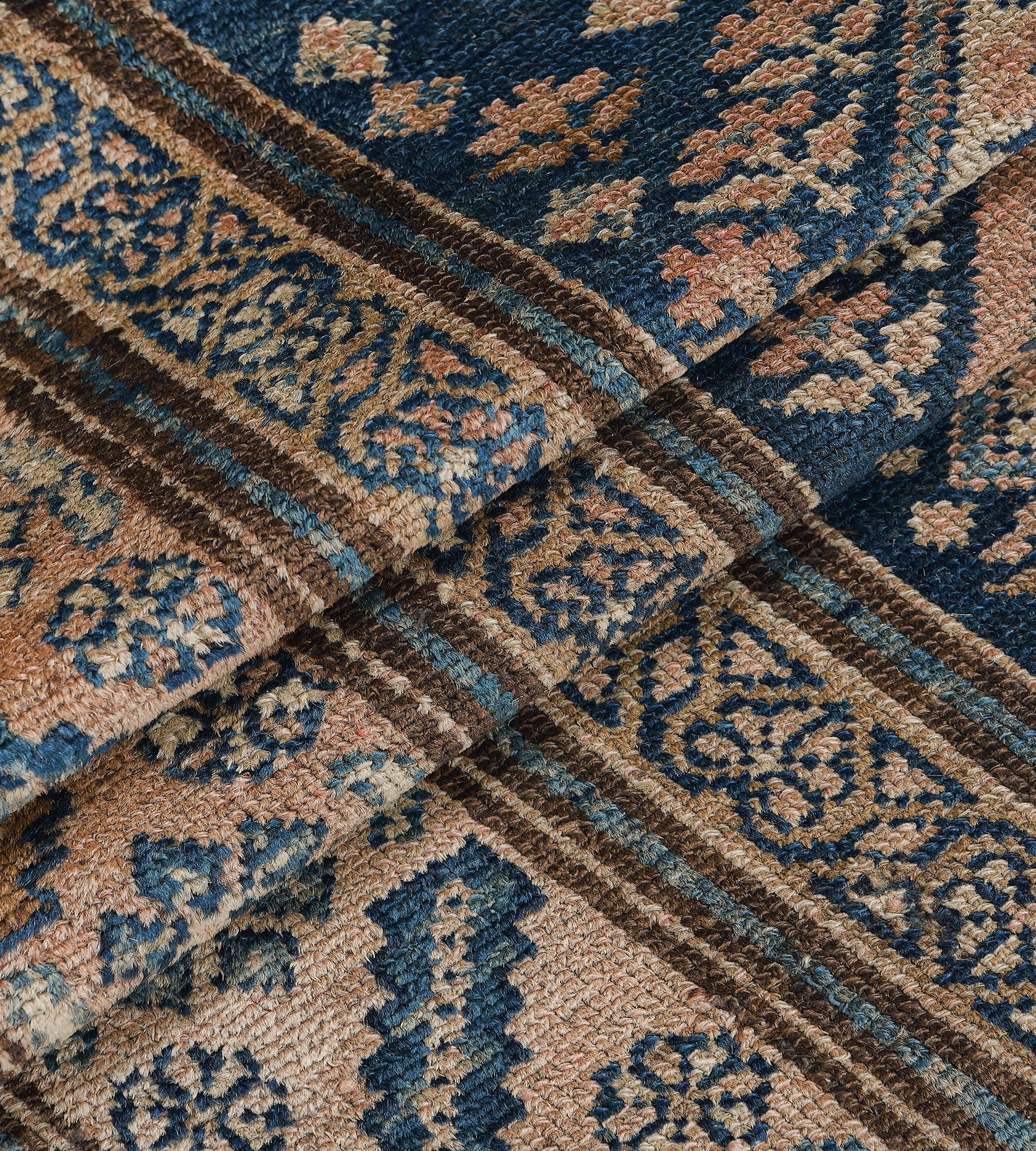 Antique Circa-1890 Brown Wool Angular Floral Vine Persian Malayer Runner For Sale 3