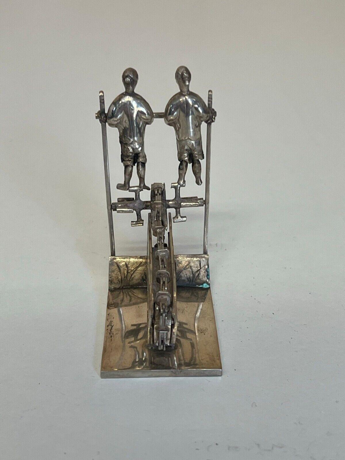 ANTIQUE CIRCA 1890 CHINESE STERLiNG SILVER STATUE OF MEN PEDDLING WITH A CHAIN For Sale 6
