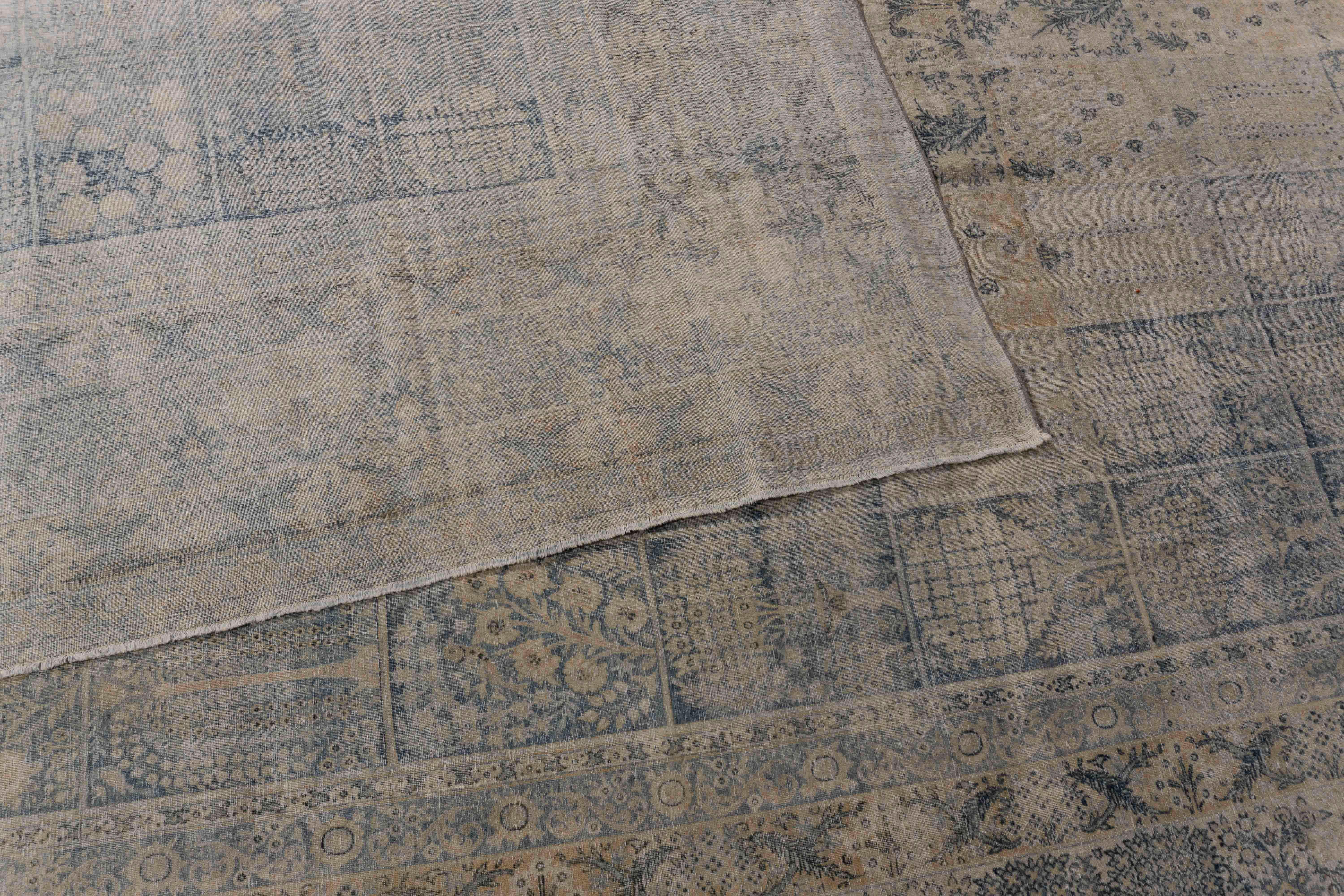 Antiker persischer Kerman-Handgeknüpfter Wollteppich aus der Zeit um 1890, blau, 11'10 x 18'4 im Angebot 13