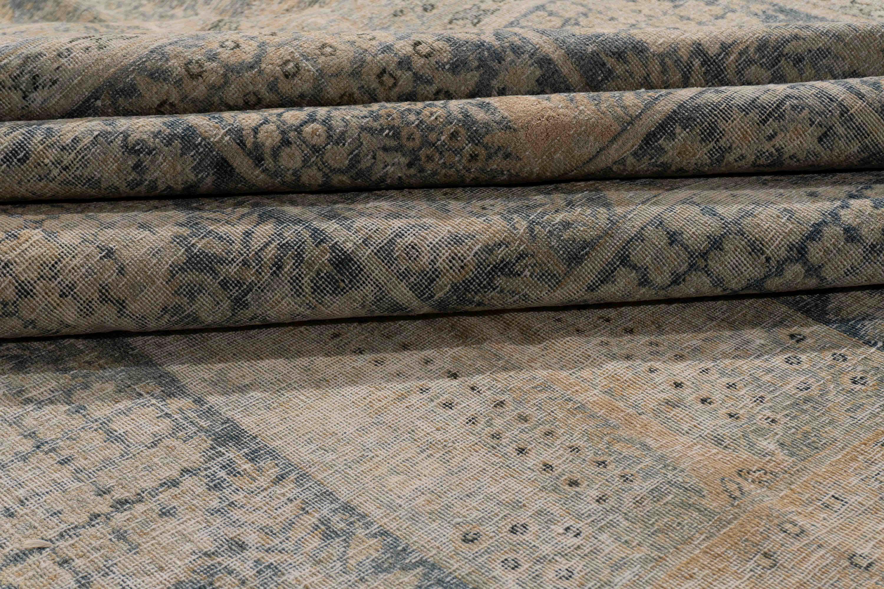 Antiker persischer Kerman-Handgeknüpfter Wollteppich aus der Zeit um 1890, blau, 11'10 x 18'4 (19. Jahrhundert) im Angebot