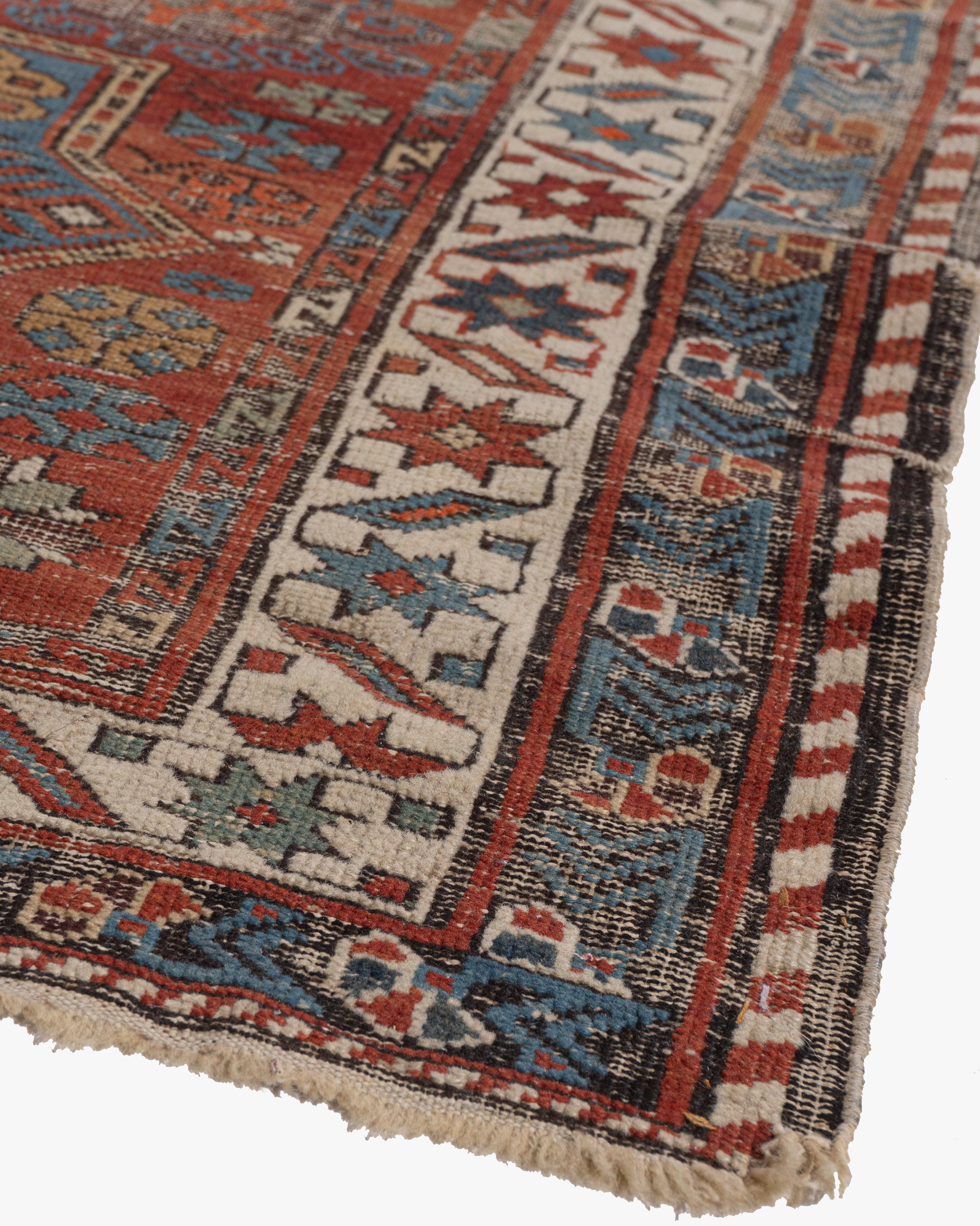 Antiquités Circa 1890 Tapis caucasien Shirvan tissé à la main, rouge, légèrement délavé en vente 6