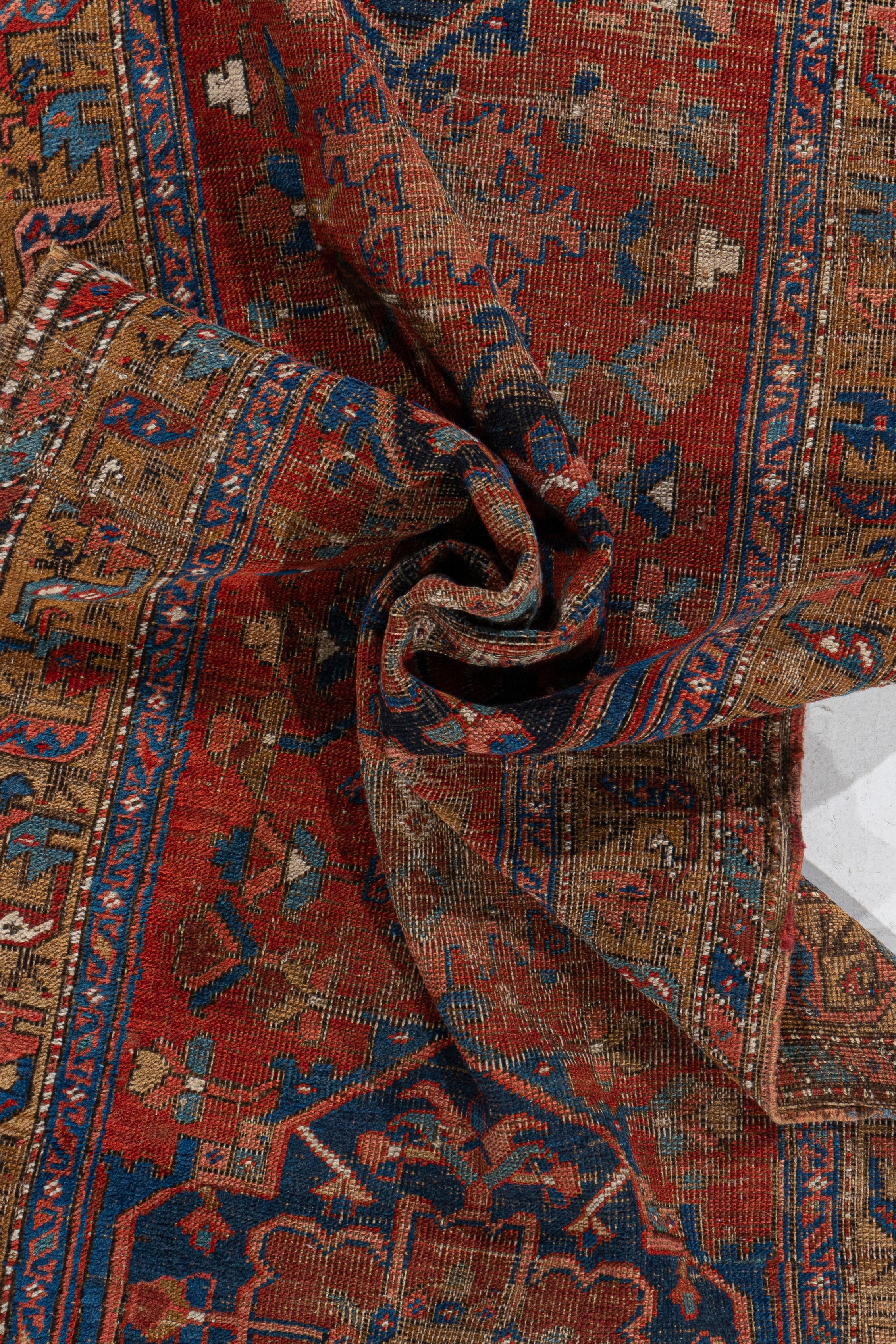 Antike CIRCA 1890 Distressed Red Persian Kurdish Hand Knotted Läufer (Persisch) im Angebot