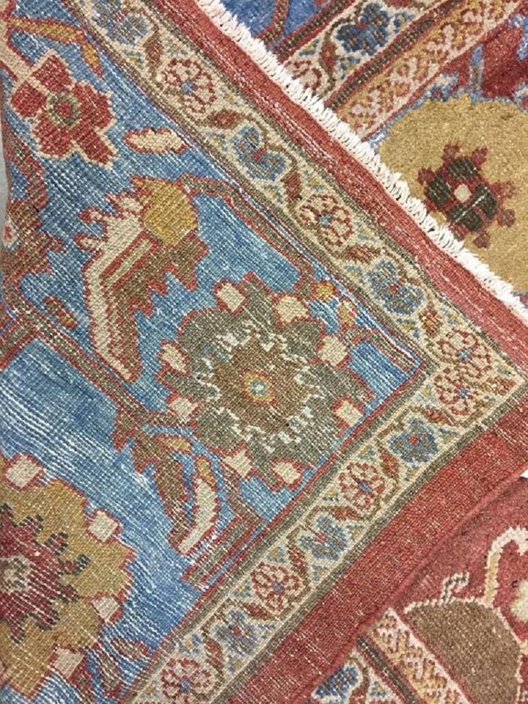 Antiker roter persischer Sultanabad-Teppich aus Sultanabad, um 1890 (19. Jahrhundert) im Angebot