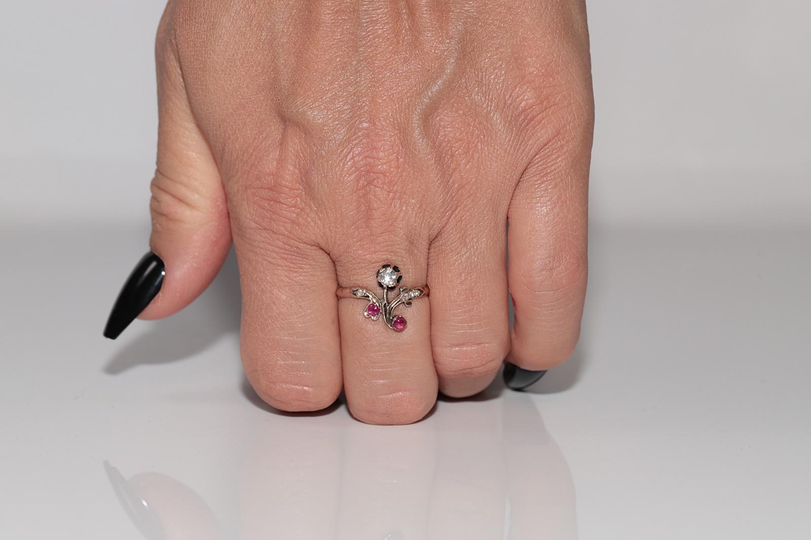 Antike CIRCA 1890s 8k Gold natürlichen Rosenschliff Diamant und Rubin dekoriert Ring im Angebot 9
