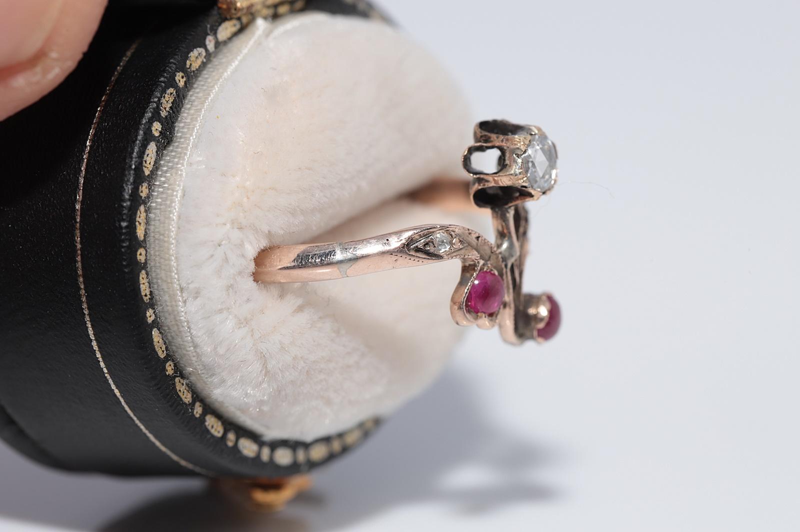 Antike CIRCA 1890s 8k Gold natürlichen Rosenschliff Diamant und Rubin dekoriert Ring (Viktorianisch) im Angebot