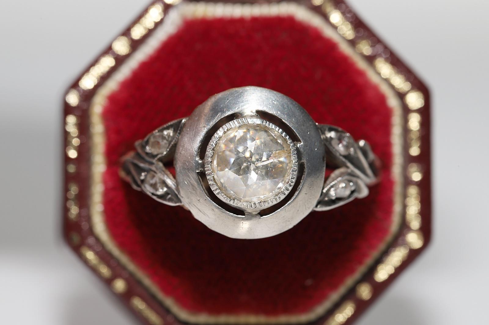 In very good condition.
Total weight is 3.5 grams.
Totally is diamond 0.75 ct.
The diamond is has S3 clarity and Light brown color.
Ring size is US 6 (We offer free resizing)
We can make any size.
Acid tested to 8k real gold.
Box is not