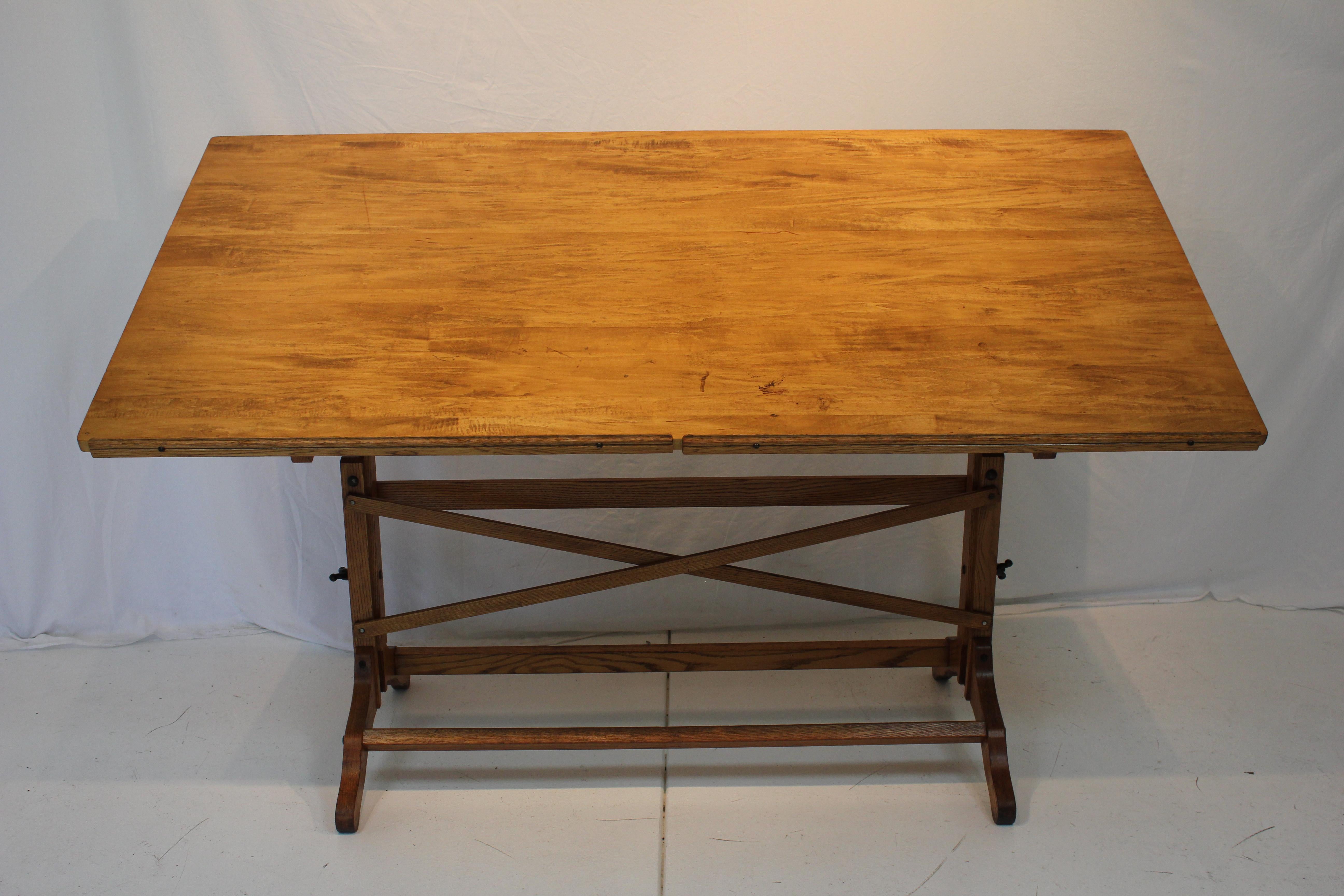 Arts and Crafts Antique Circa 1900 Architects Oak & Beech Wood Adjustable Drafting Table (AF1-11 For Sale