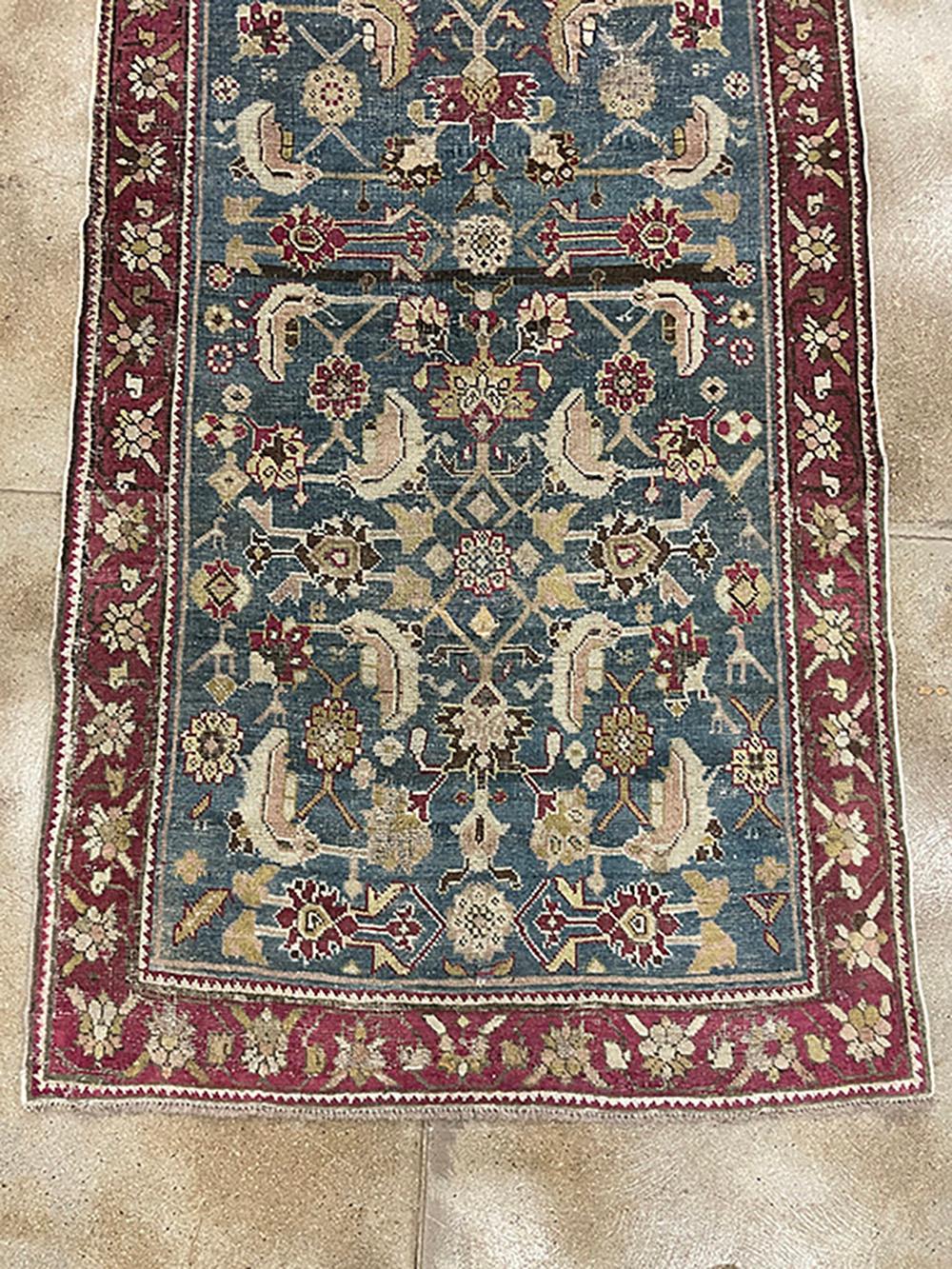 Antiker kaukasischer Karabagh-Läufer aus Seidenstraßenteppich aus der Kollektion Inc, um 1900 im Angebot 4