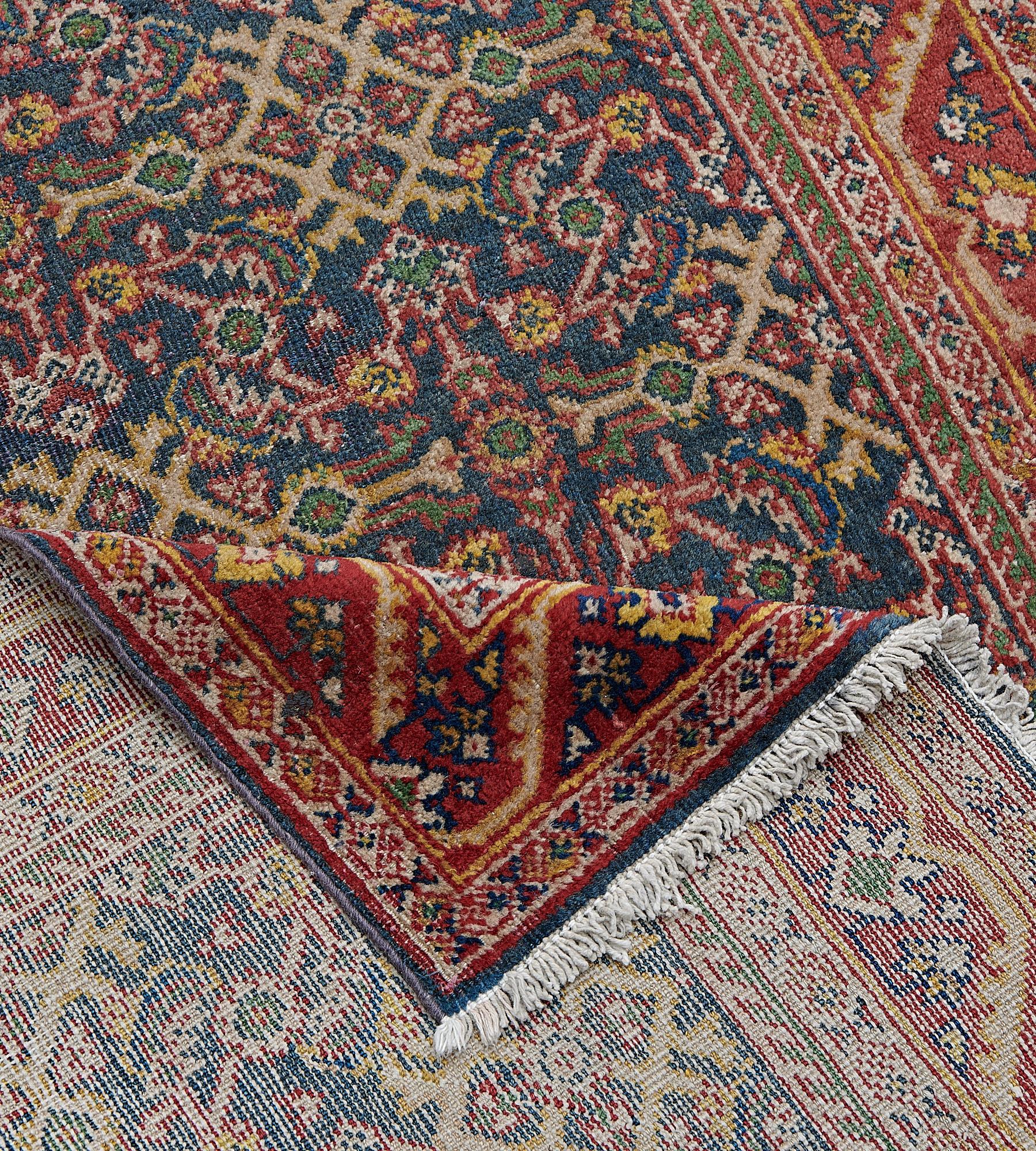 Antique Circa-1900 Floral Persian Sultanabad Runner For Sale 1