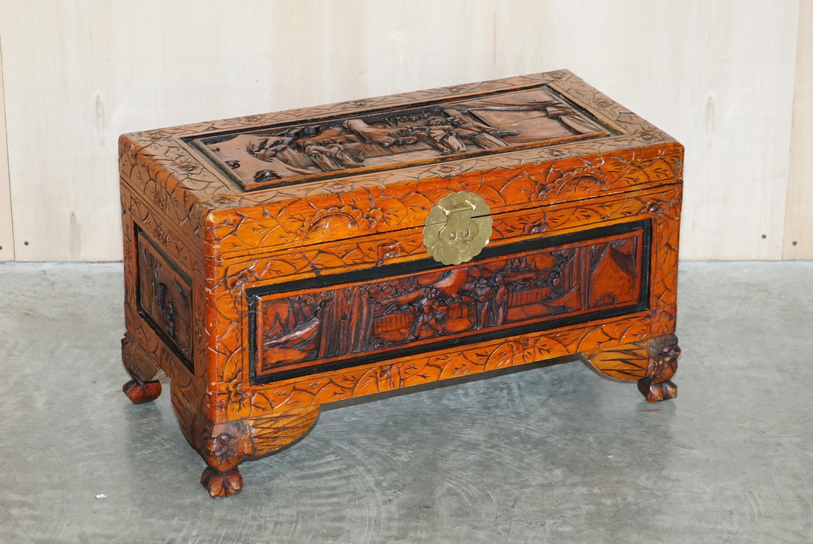 We are delighted to offer for sale this very nice circa 1900’s Chinese export Camphor wood travelling chest which has been ornately carved throughout 

A good looking and well made piece, this is a medium size, ideal for storage linens or using as